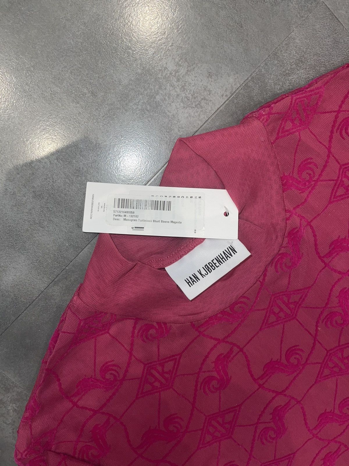 Han Kjobenhavn !DSWT! Han Kjobenhavn Monogram Pink Mesh Turtleneck Size US M / EU 48-50 / 2 - 15 Thumbnail