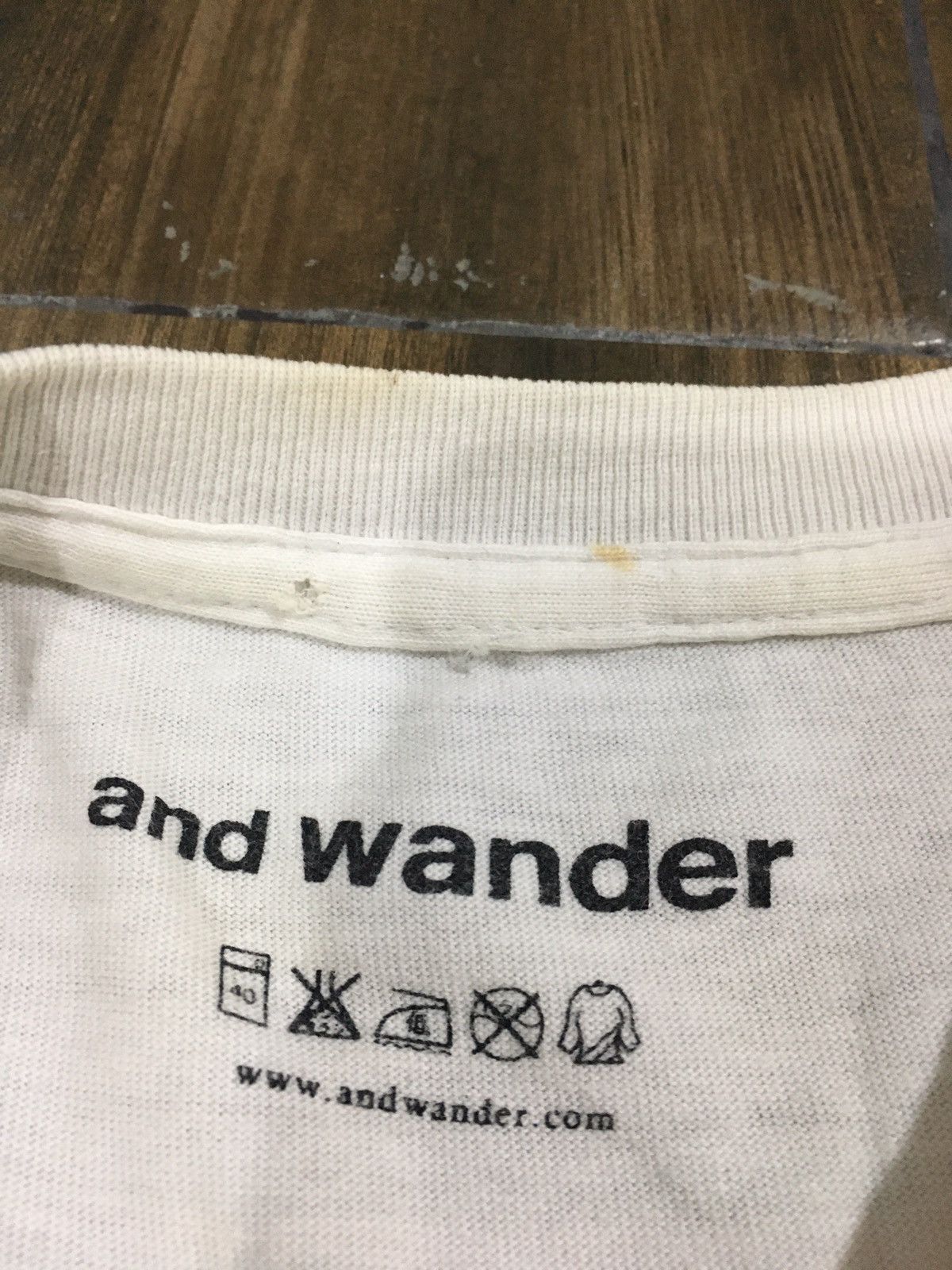 And Wander And Wander Luxury Outdoor Logo Tee Size US M / EU 48-50 / 2 - 4 Thumbnail