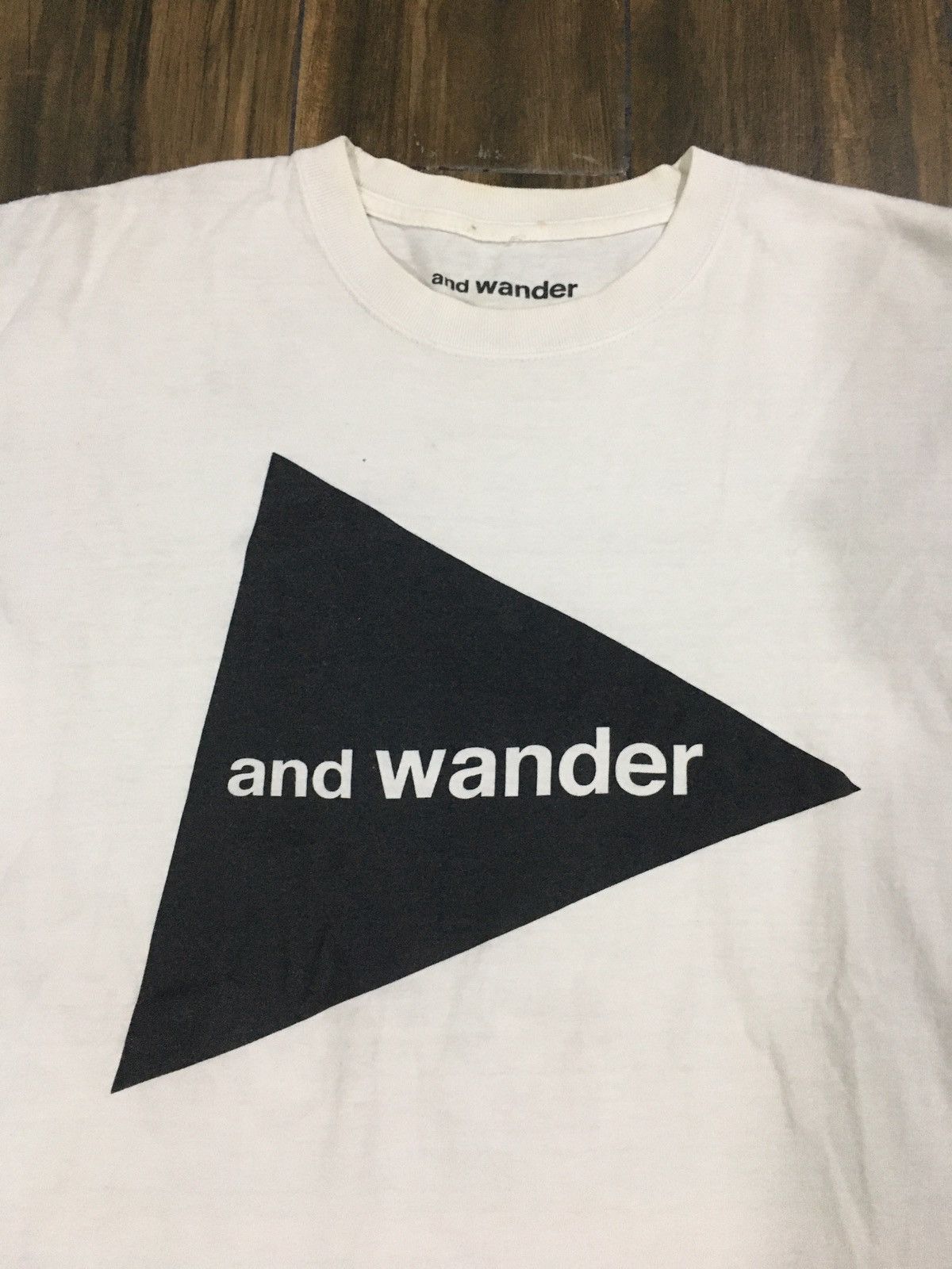 And Wander And Wander Luxury Outdoor Logo Tee Size US M / EU 48-50 / 2 - 2 Thumbnail
