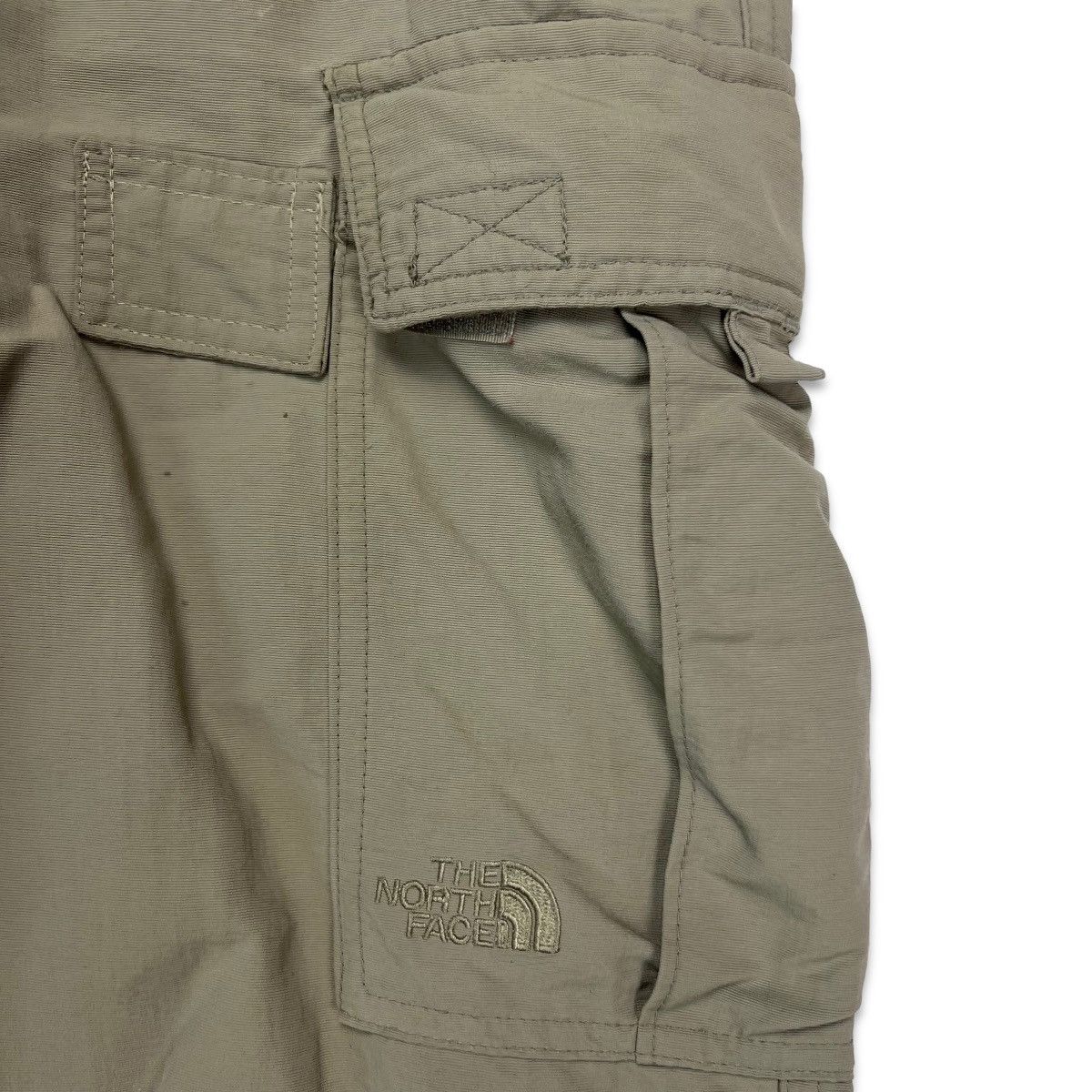 The North Face The North Face Pants 32x31 Relaxed Gorpcore Tactical Cargo Size US 32 / EU 48 - 2 Thumbnail