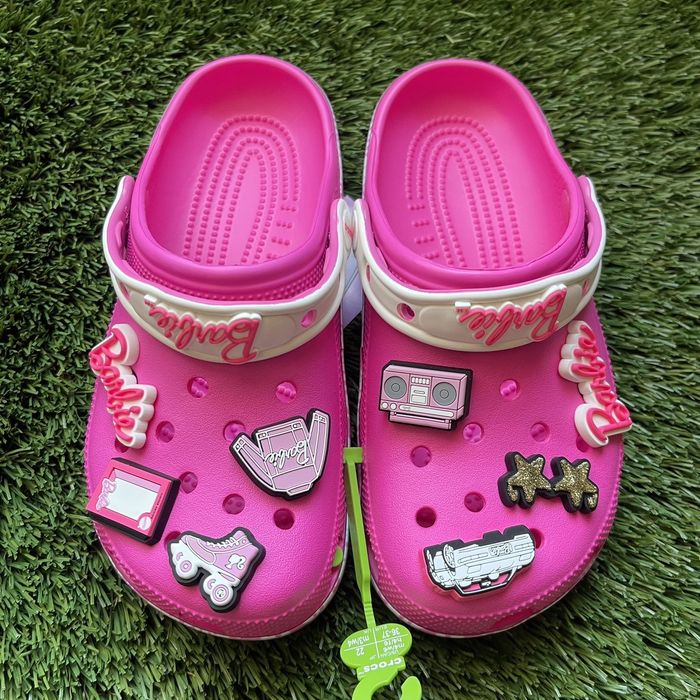 Crocs Classic Clog Barbie Electric Pink