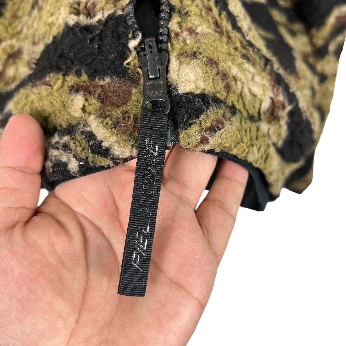 And Wander 🔥 FIELDCORE CAMO BOA FLEECE HOODIES Size US L / EU 52-54 / 3 - 10 Thumbnail