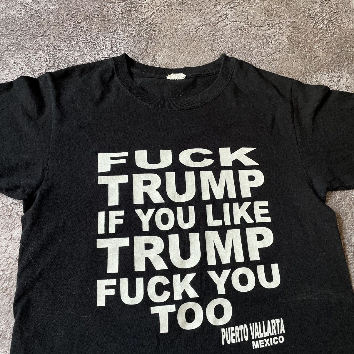 Vintage Vintage Y2K Political Graphic Tee Black Streetwear Skate M Size US M / EU 48-50 / 2 - 7 Thumbnail