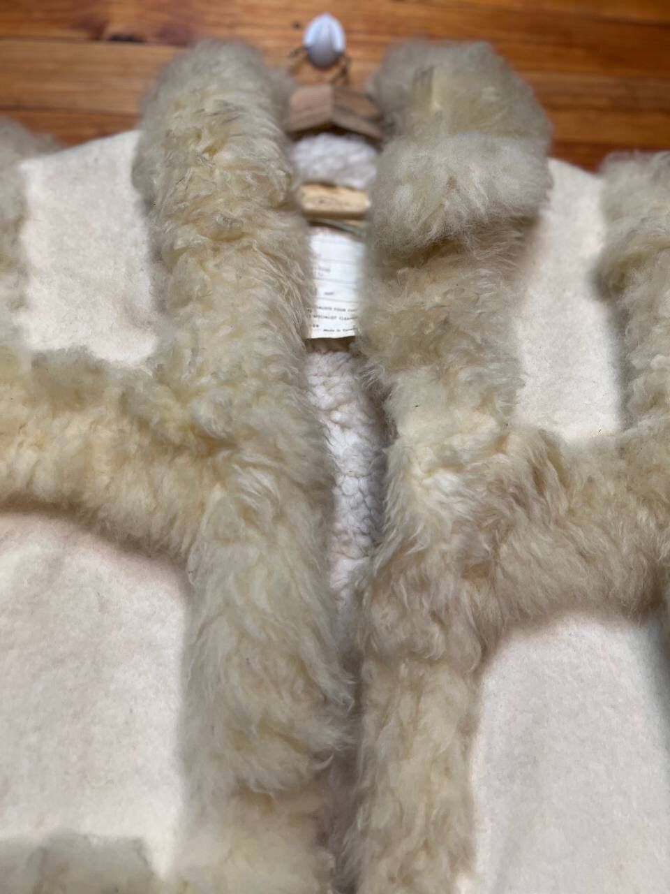 Other INUK FAUX FUR SHEEP SKIN SHEARLING VEST Size US M / EU 48-50 / 2 - 6 Thumbnail