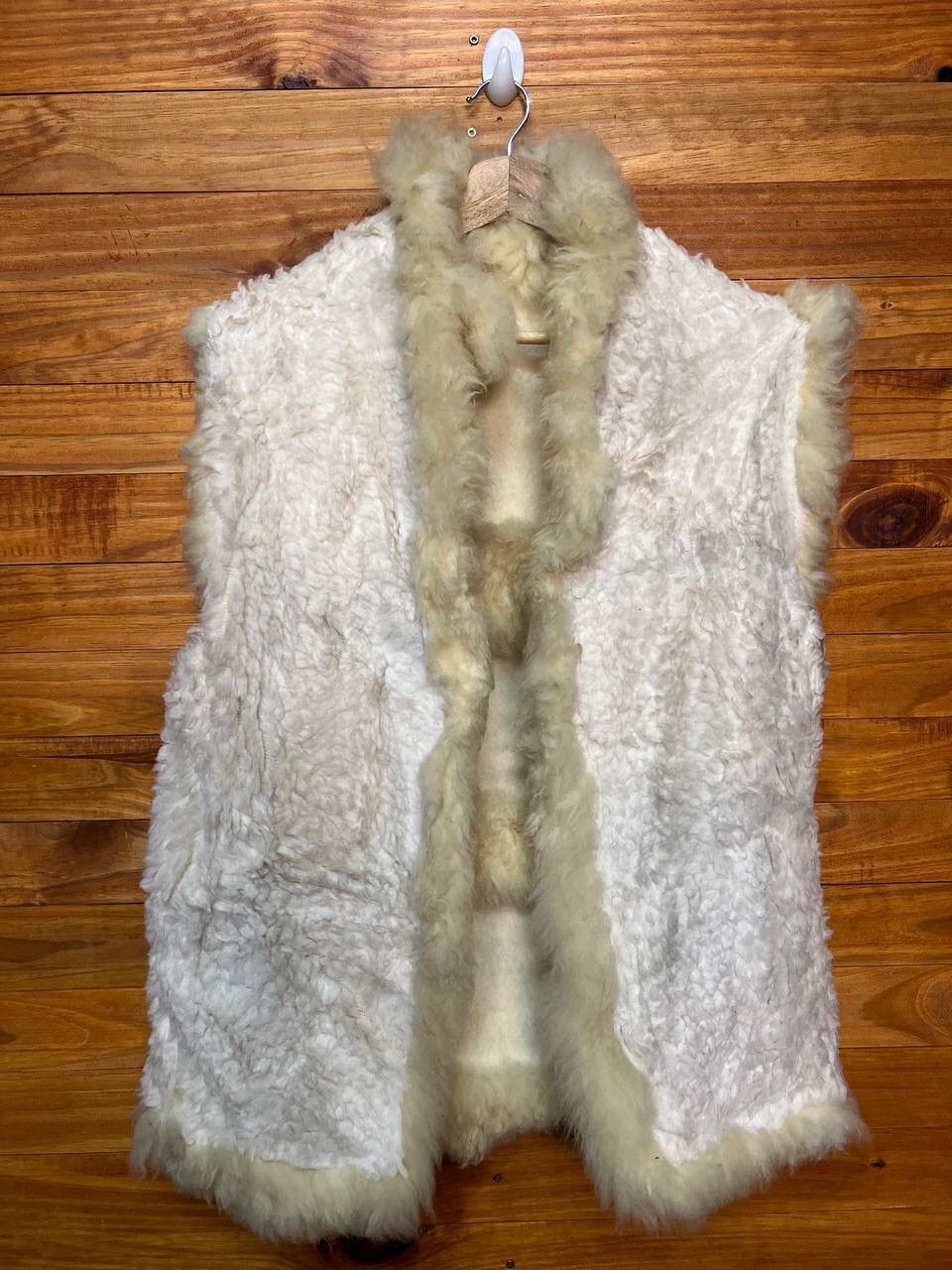 Other INUK FAUX FUR SHEEP SKIN SHEARLING VEST Size US M / EU 48-50 / 2 - 9 Thumbnail