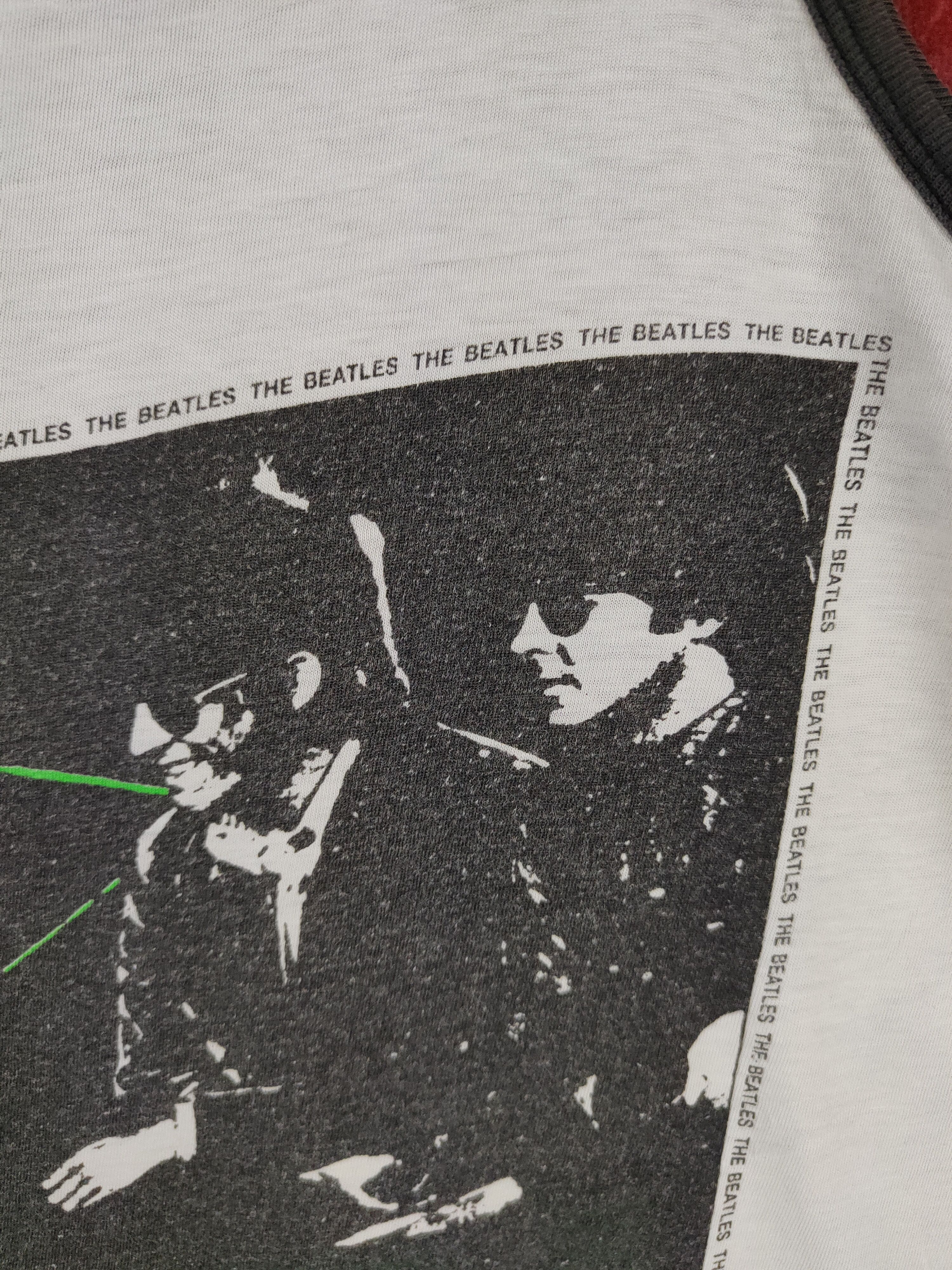 Band Tees 1991 Revolver-The Beatles Tank Top singlet vintage #S665 Size US M / EU 48-50 / 2 - 11 Thumbnail