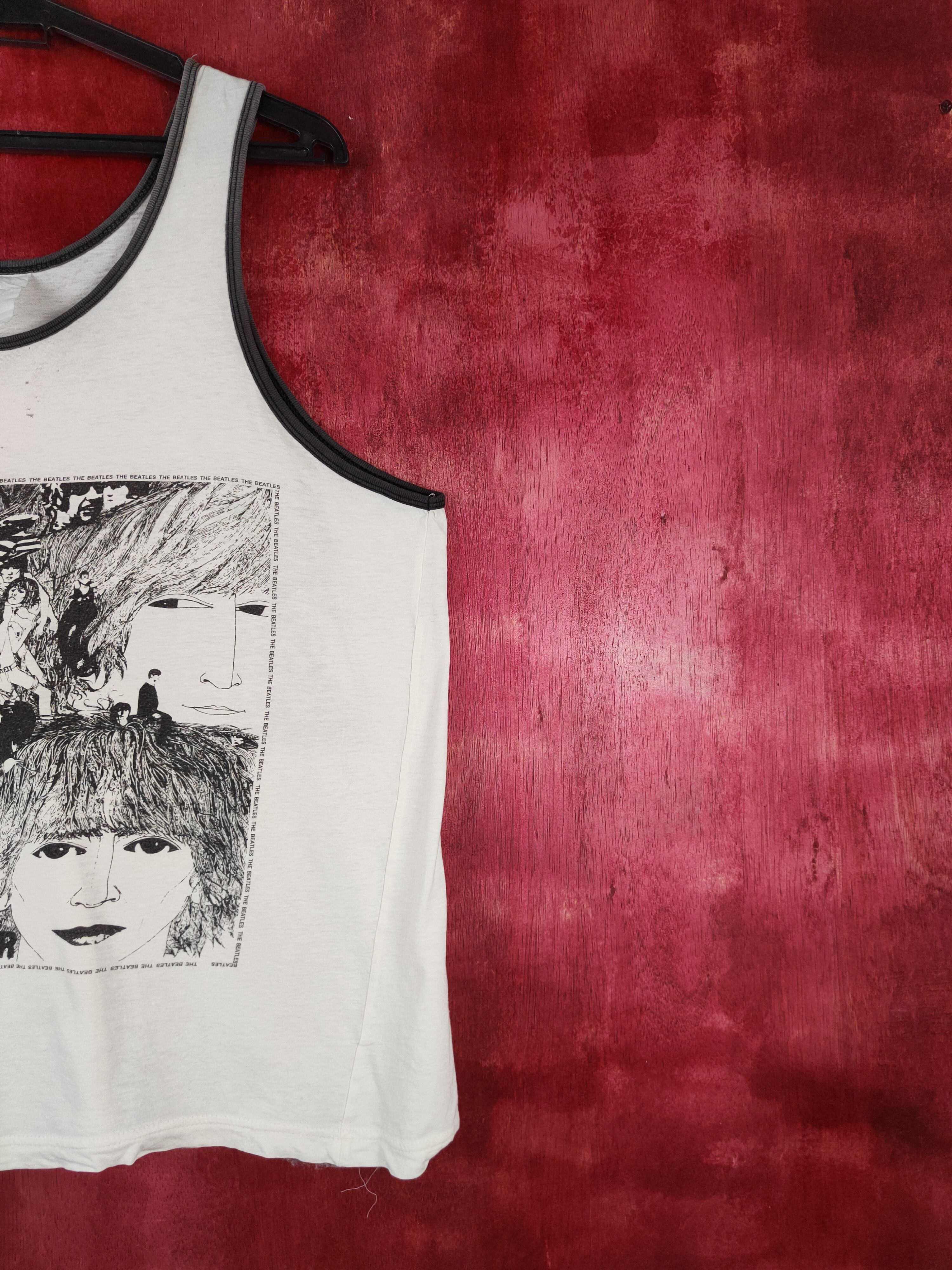 Band Tees 1991 Revolver-The Beatles Tank Top singlet vintage #S665 Size US M / EU 48-50 / 2 - 8 Thumbnail