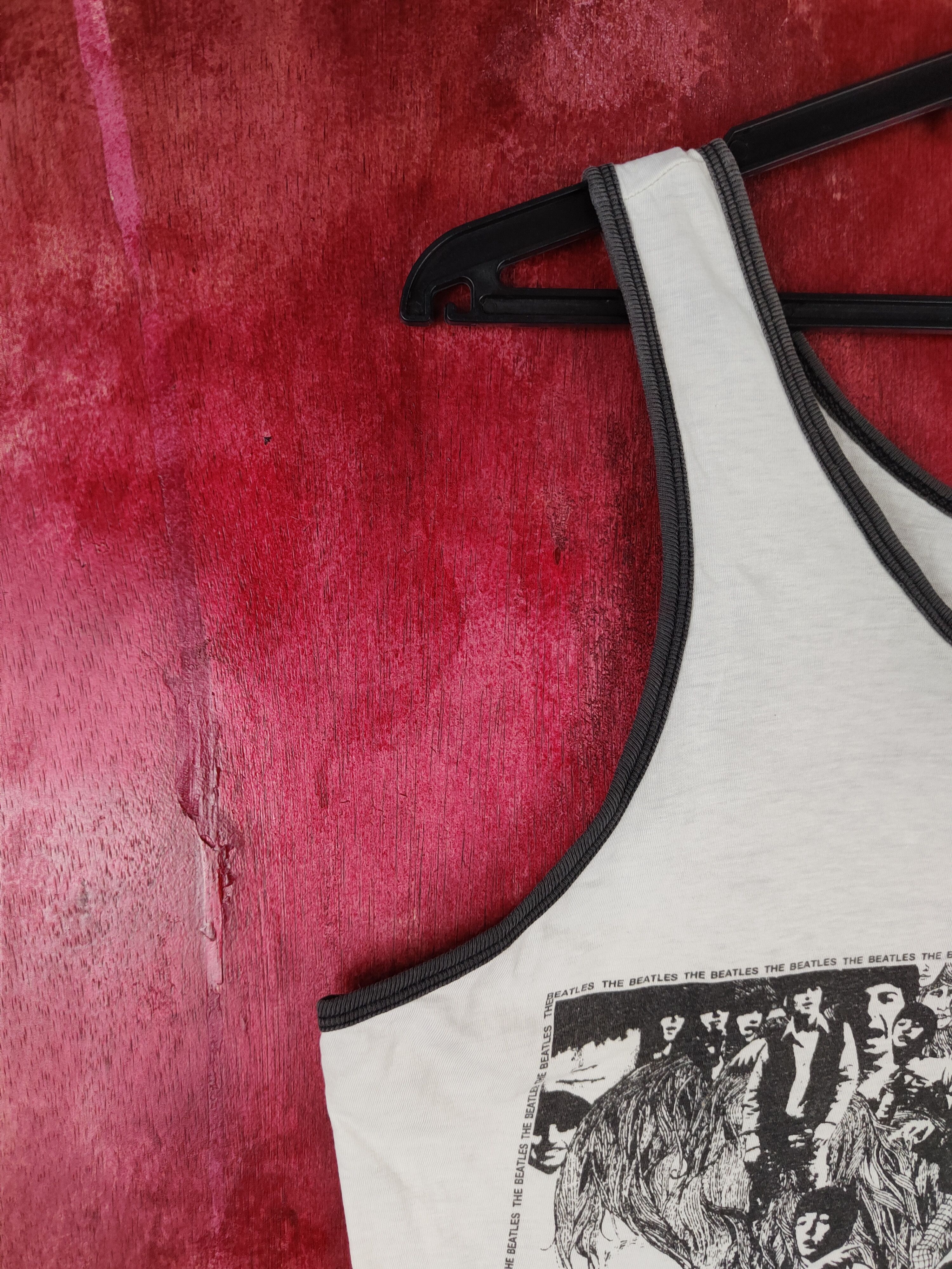 Band Tees 1991 Revolver-The Beatles Tank Top singlet vintage #S665 Size US M / EU 48-50 / 2 - 7 Thumbnail