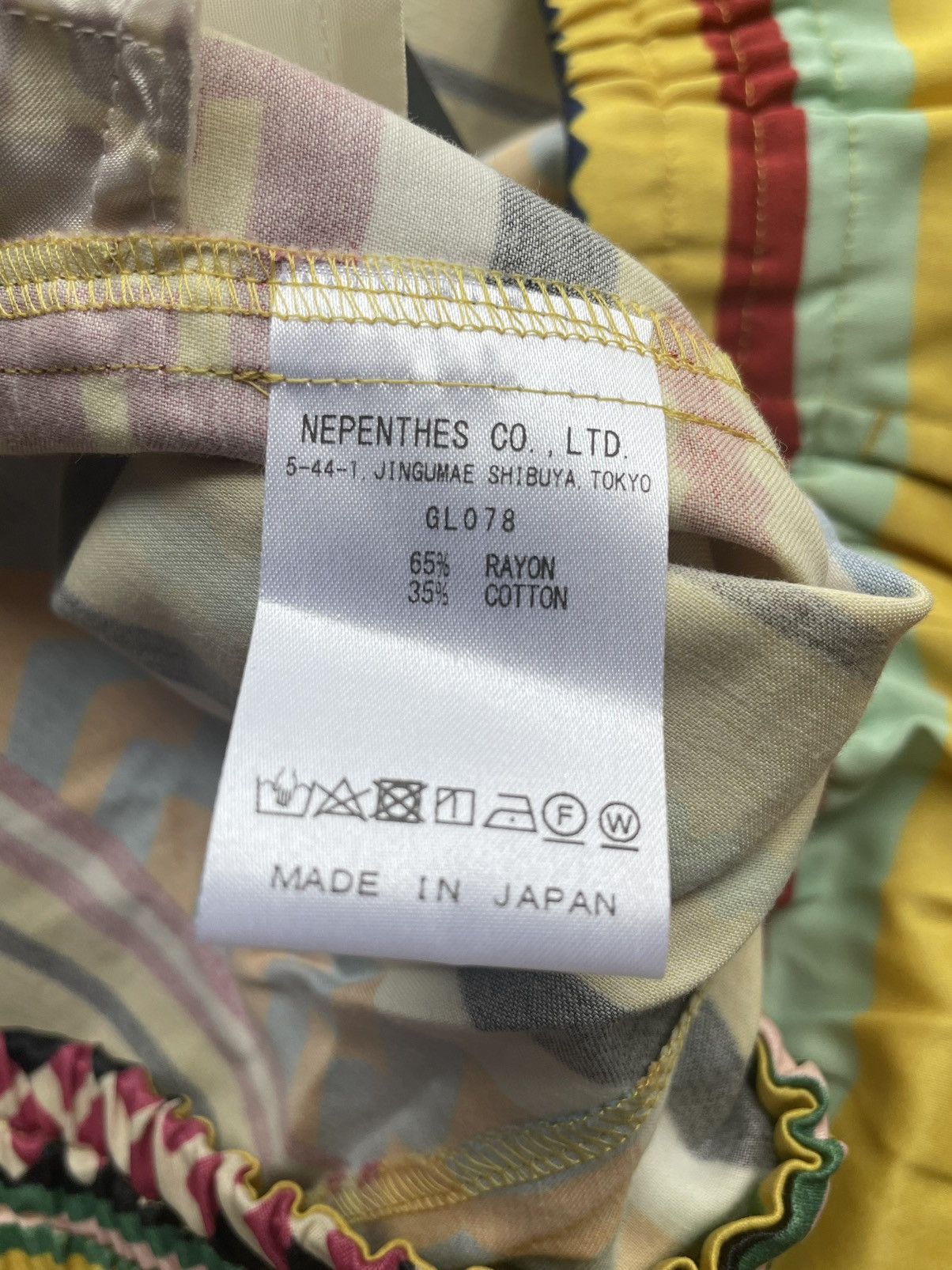 Needles Needles by Nepenthes Basket Shorts made in Japan Size US 32 / EU 48 - 6 Thumbnail