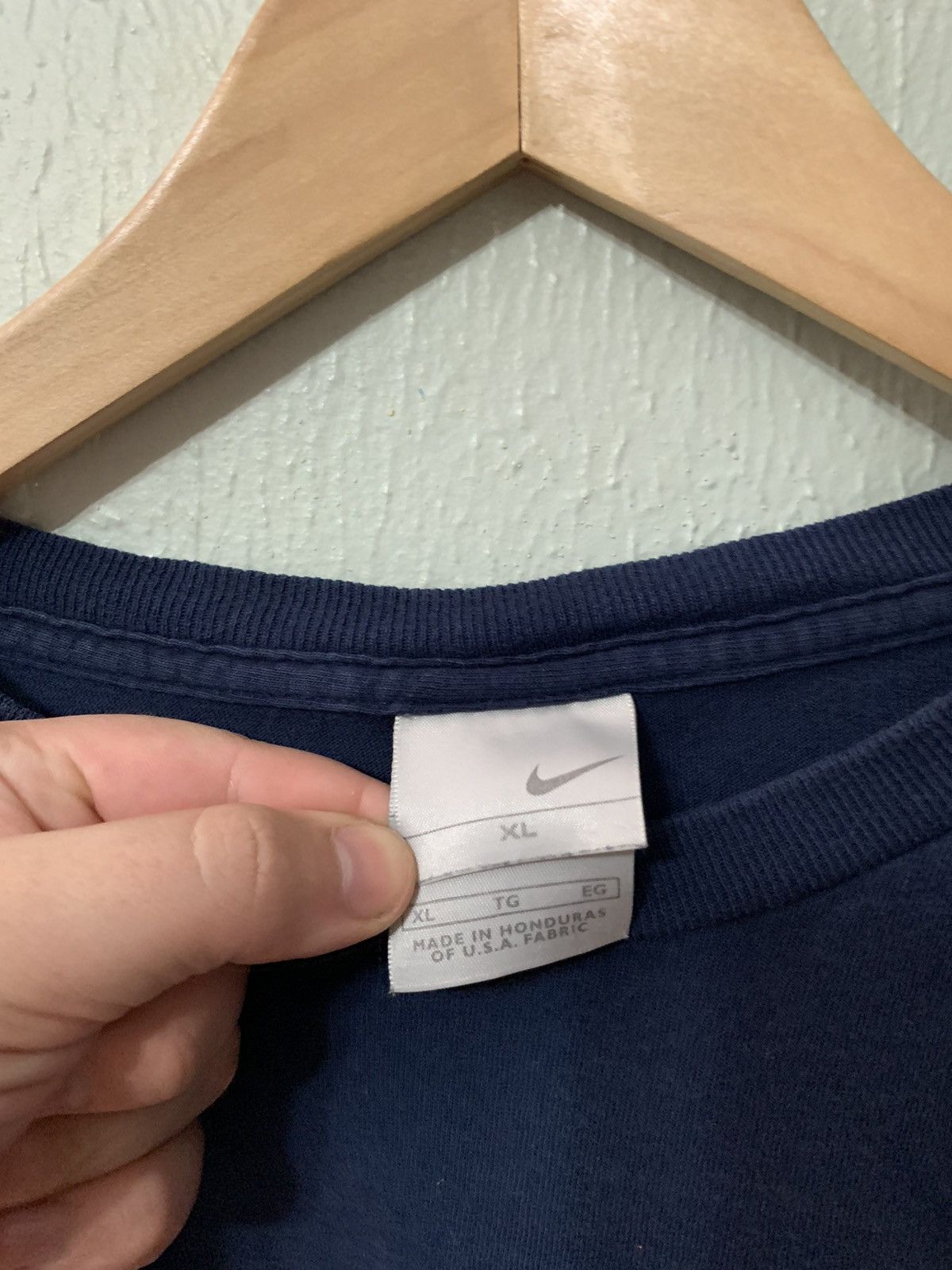 Nike Vintage Nike Air Logo Longsleeve Size US XL / EU 56 / 4 - 2 Thumbnail