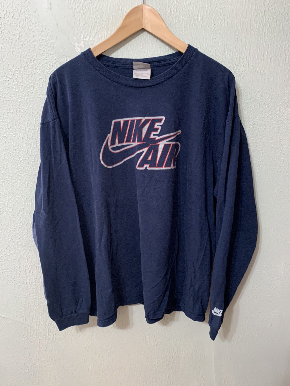 Nike Vintage Nike Air Logo Longsleeve Size US XL / EU 56 / 4 - 1 Thumbnail