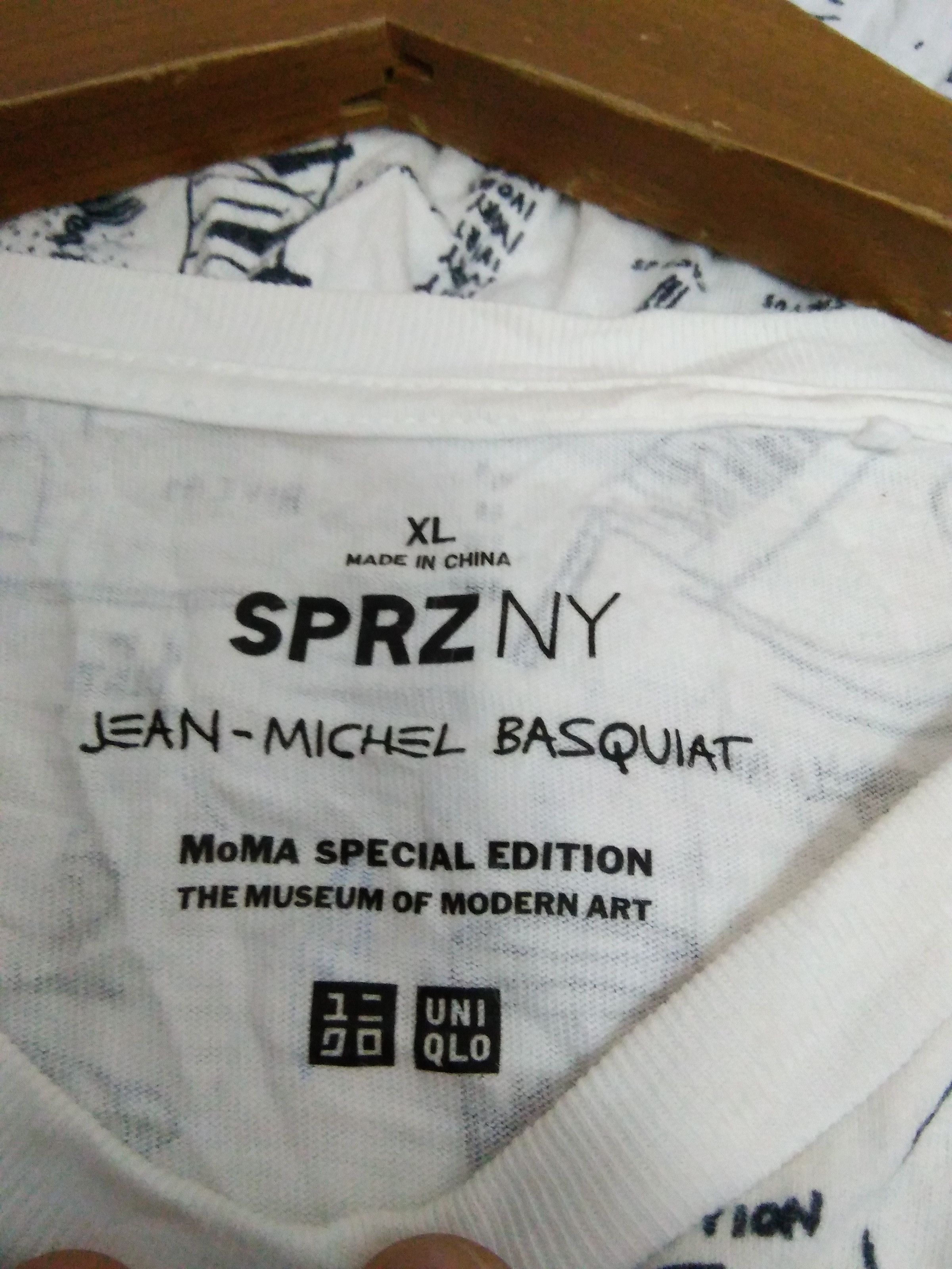 Jean-Michel Basquiat JEAN MICHEL BASQUIAT MoMa SHIRT FULL PRINT (A304) Size US XL / EU 56 / 4 - 3 Thumbnail
