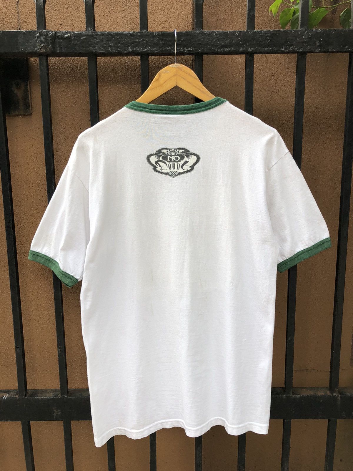 Band Tees Rare Vintage No Doubt Band Tee Size US M / EU 48-50 / 2 - 5 Thumbnail