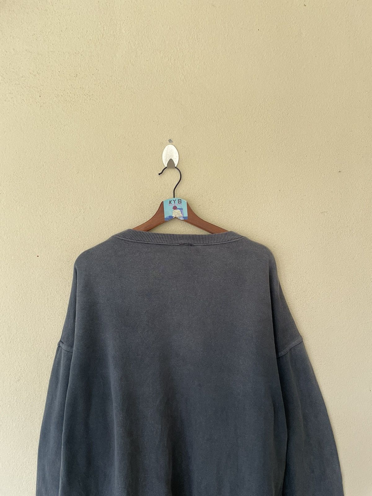 Disney × Vintage VINTAGE SUN FADED ALADDIN SWEATSHIRT Size US L / EU 52-54 / 3 - 6 Thumbnail