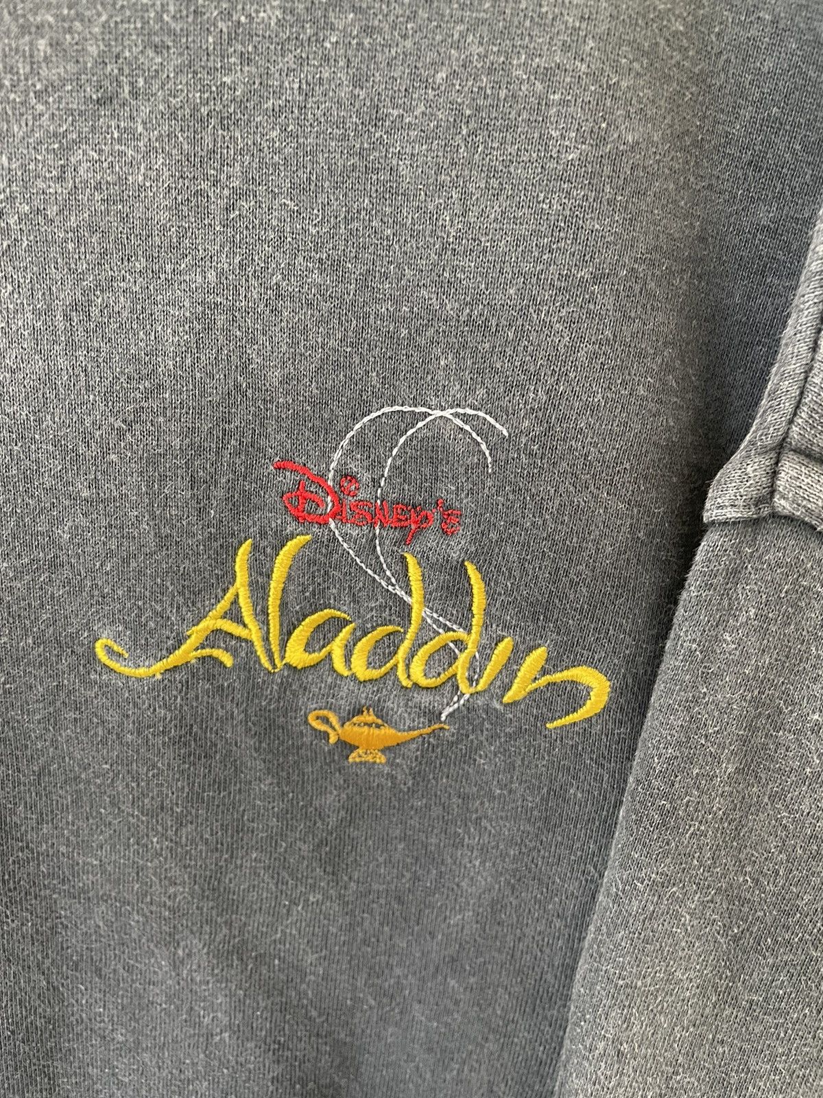 Disney × Vintage VINTAGE SUN FADED ALADDIN SWEATSHIRT Size US L / EU 52-54 / 3 - 7 Thumbnail
