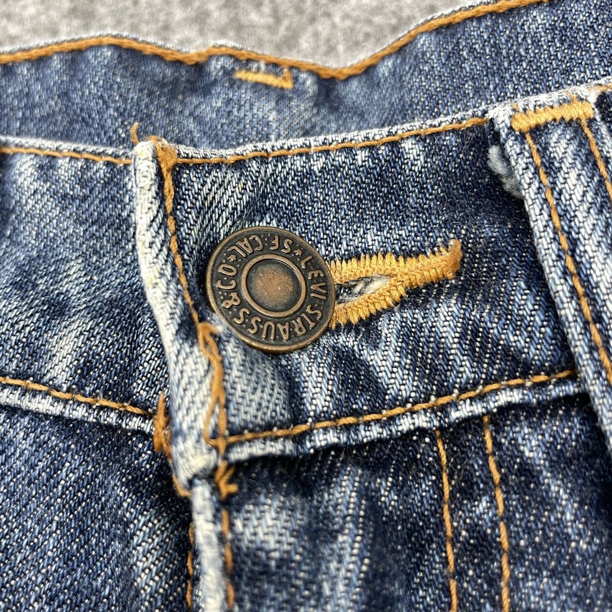 Levi's × Vintage Vintage Levi's 519 Faded Jeans -wc233 Size 24" / US 00 / IT 34 - 6 Thumbnail