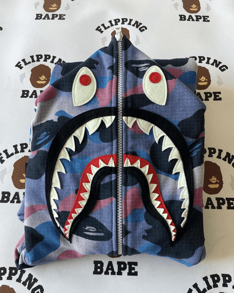 Bape BAPE GRID CAMO SHARK FULL ZIP HOODIE SS22 Size US XL / EU 56 / 4 - 4 Thumbnail