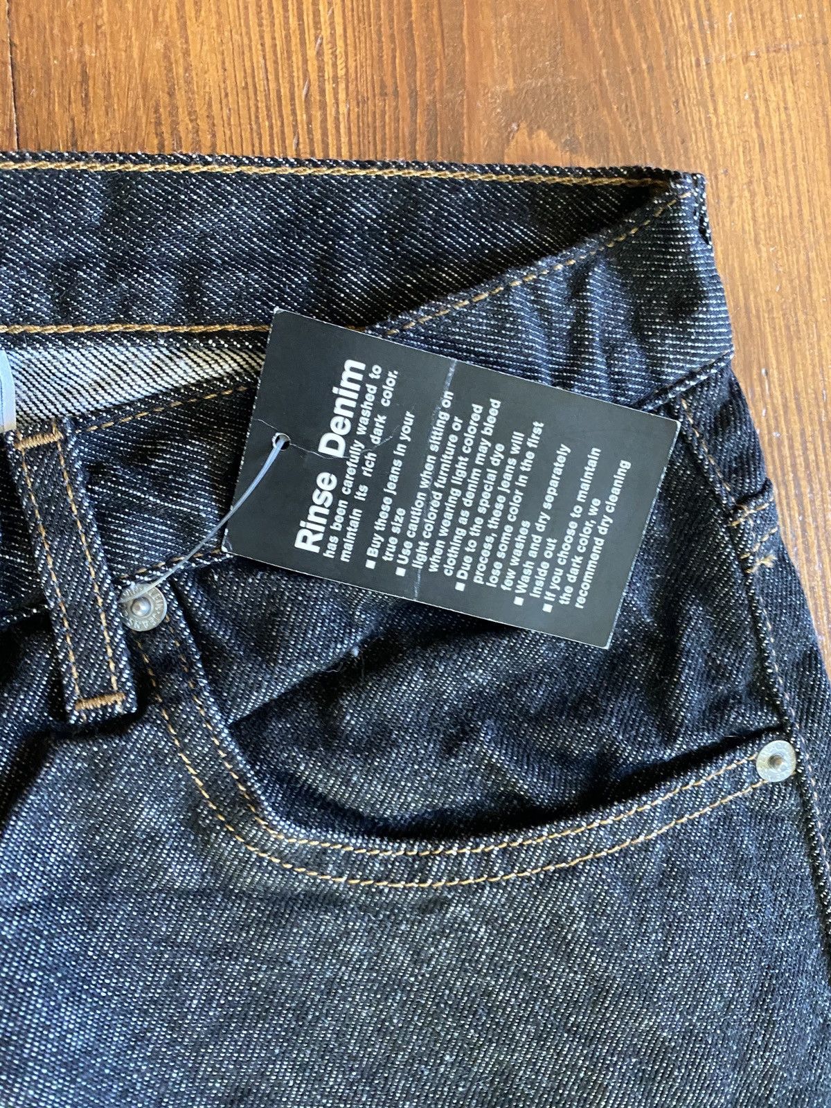 Calvin Klein Vintage NWT 90’s Calvin Klein Relaxed Fit Black Jean 33x35.5 Size US 33 - 13 Thumbnail
