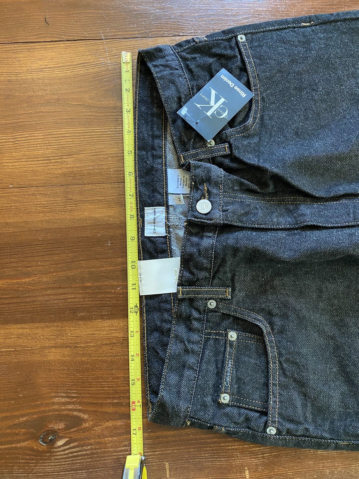 Calvin Klein Vintage NWT 90’s Calvin Klein Relaxed Fit Black Jean 33x35.5 Size US 33 - 16 Thumbnail