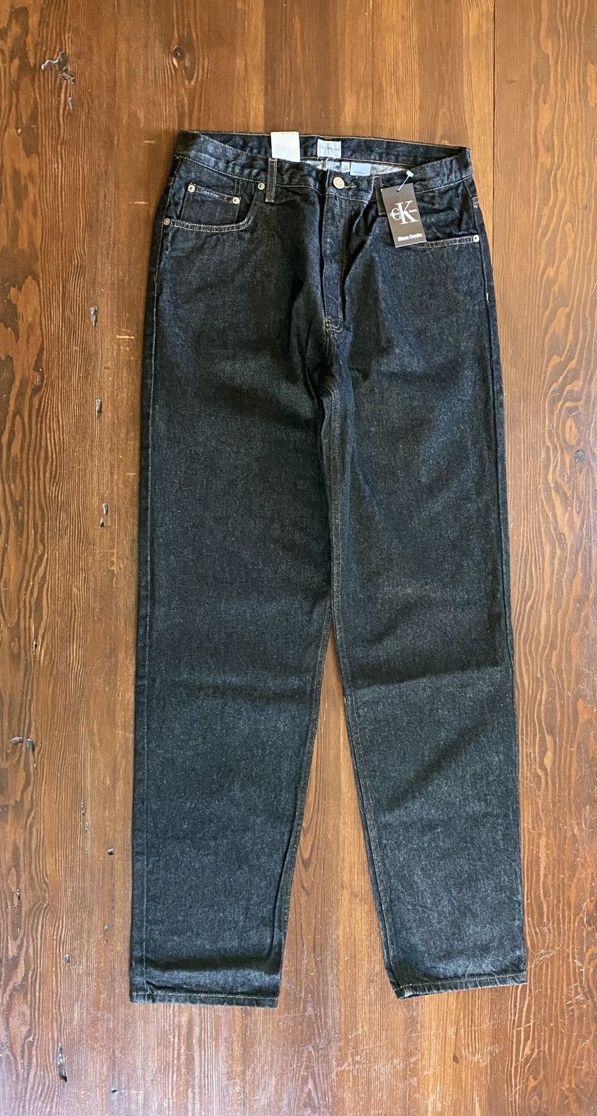 Calvin Klein Vintage NWT 90’s Calvin Klein Relaxed Fit Black Jean 33x35.5 Size US 33 - 8 Thumbnail