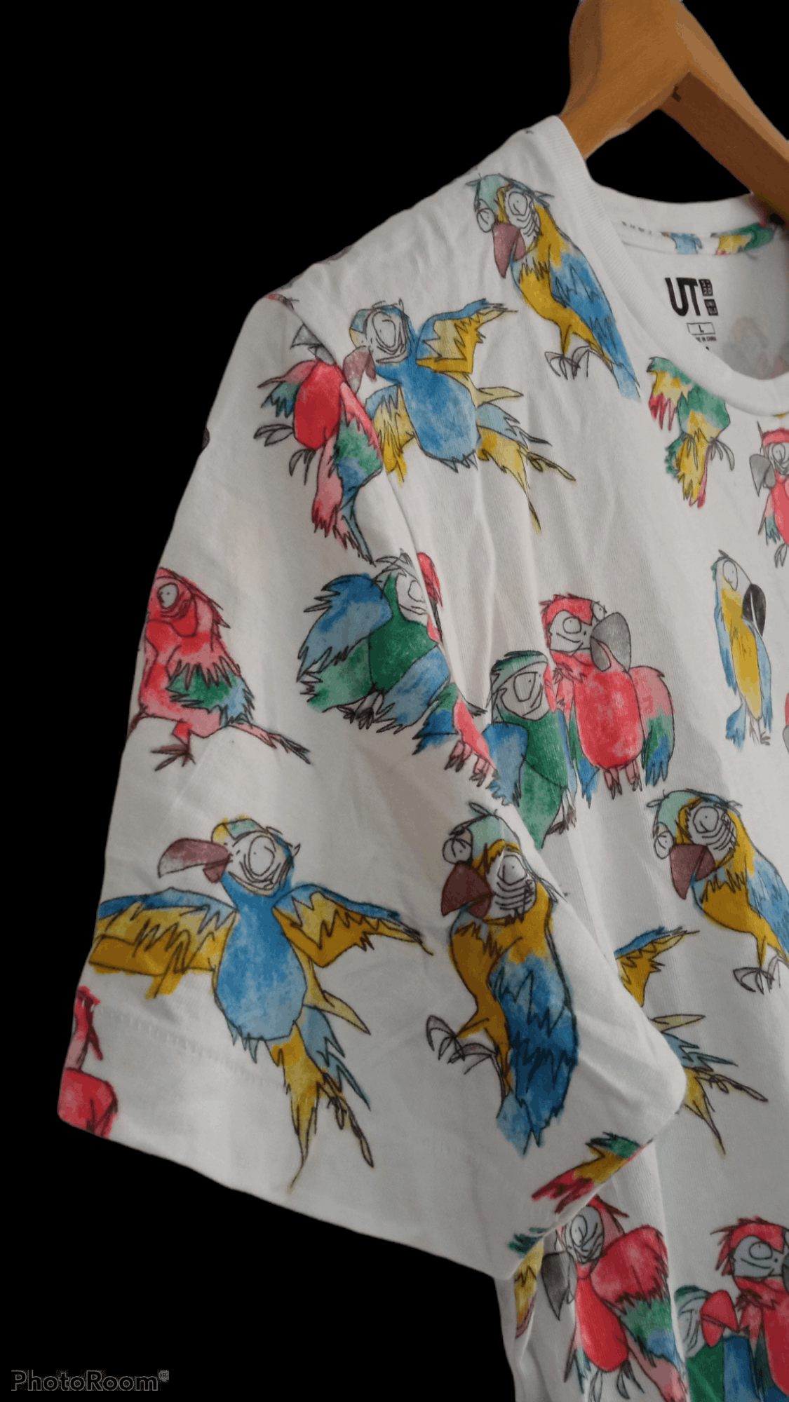 Japanese Brand × Pharrell × Uniqlo 🔥🔥UT x Pharrell I am Other Full Print Animals T-Shirt Size US M / EU 48-50 / 2 - 7 Thumbnail