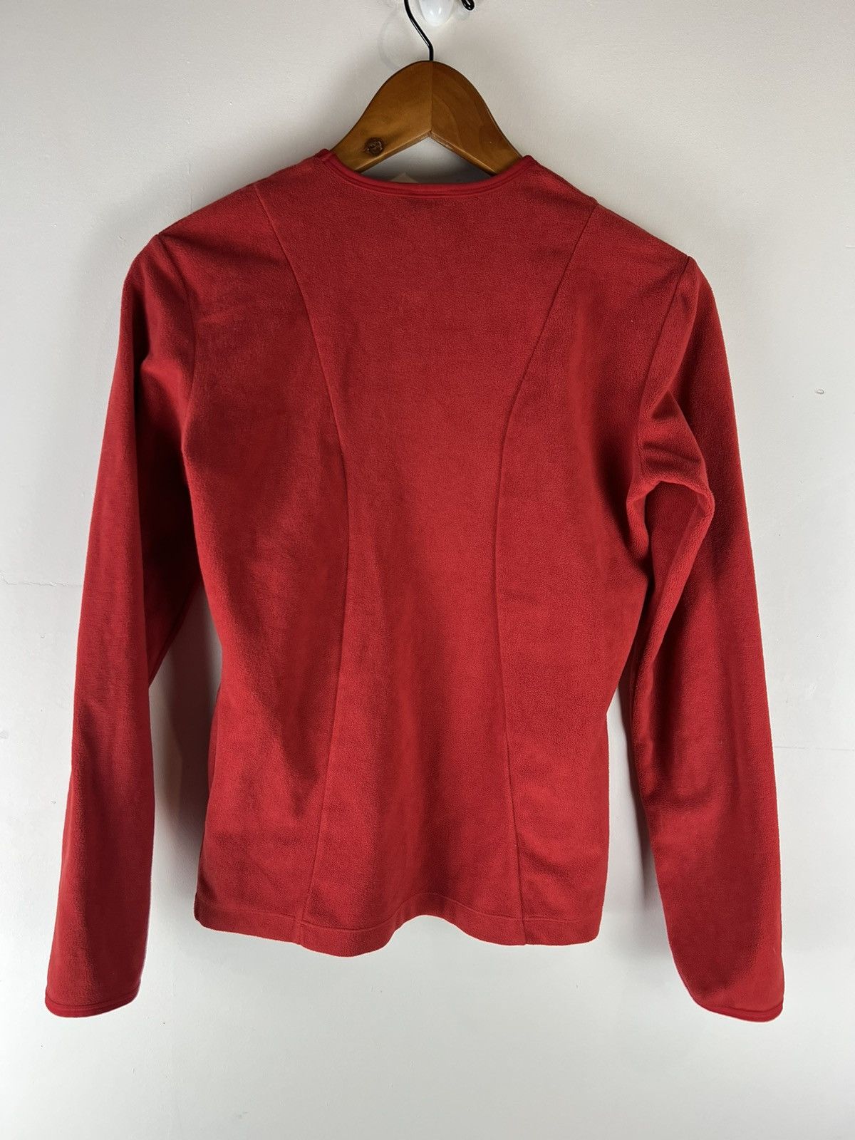 Nike Vintage y2k womens nike therma fleece fit sweater Size S / US 4 / IT 40 - 2 Thumbnail