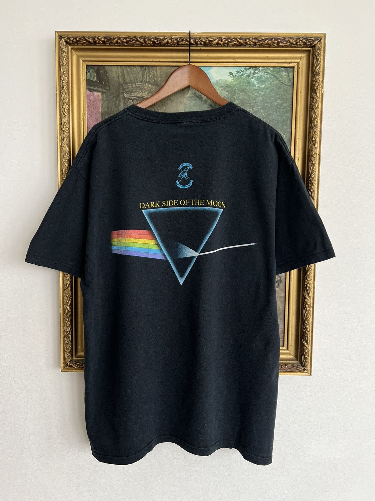 Band Tees Vintage 1998 Pink Floyd The Dark Side of the Moon Black Tee Size US XL / EU 56 / 4 - 2 Thumbnail