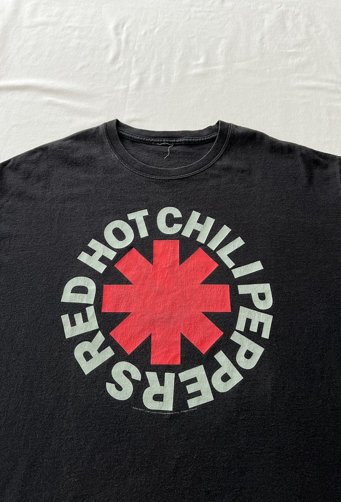 Band Tees Vintage 2006 Red Hot Chili Peppers Black Tee Size US XL / EU 56 / 4 - 4 Thumbnail