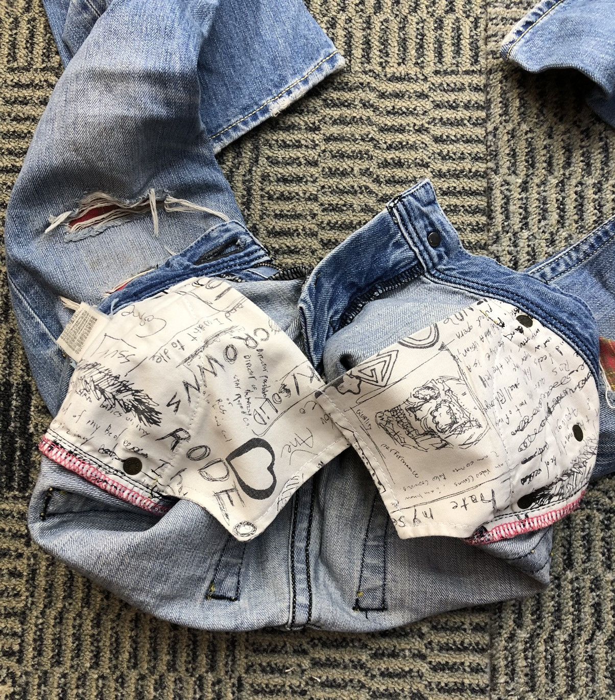 Japanese Brand Rodoe Crowns Distressed Faded Blue Jeans Size 29" - 22 Thumbnail