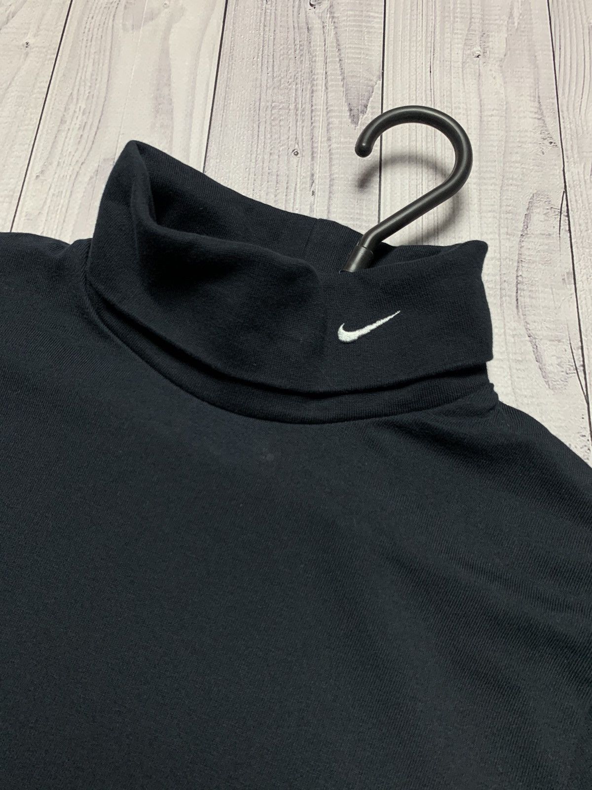 Nike × Vintage Vintage Nike turtleneck logo swoosh women’s size M Size M / US 6-8 / IT 42-44 - 2 Thumbnail