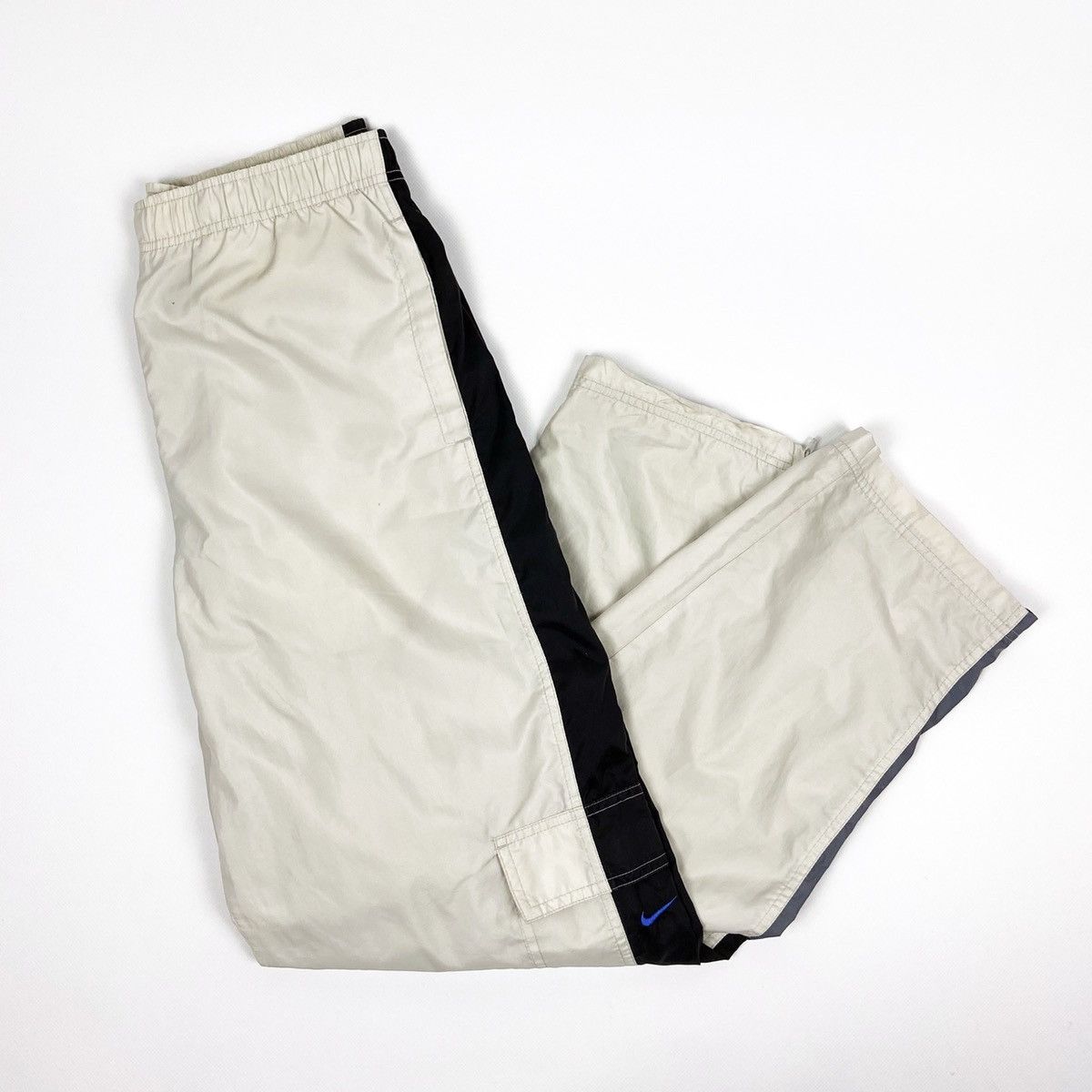 Nike Vintage 90’s Nike Beige Big Swoosh Trakking pants Outdoor Size US 30 / EU 46 - 3 Thumbnail