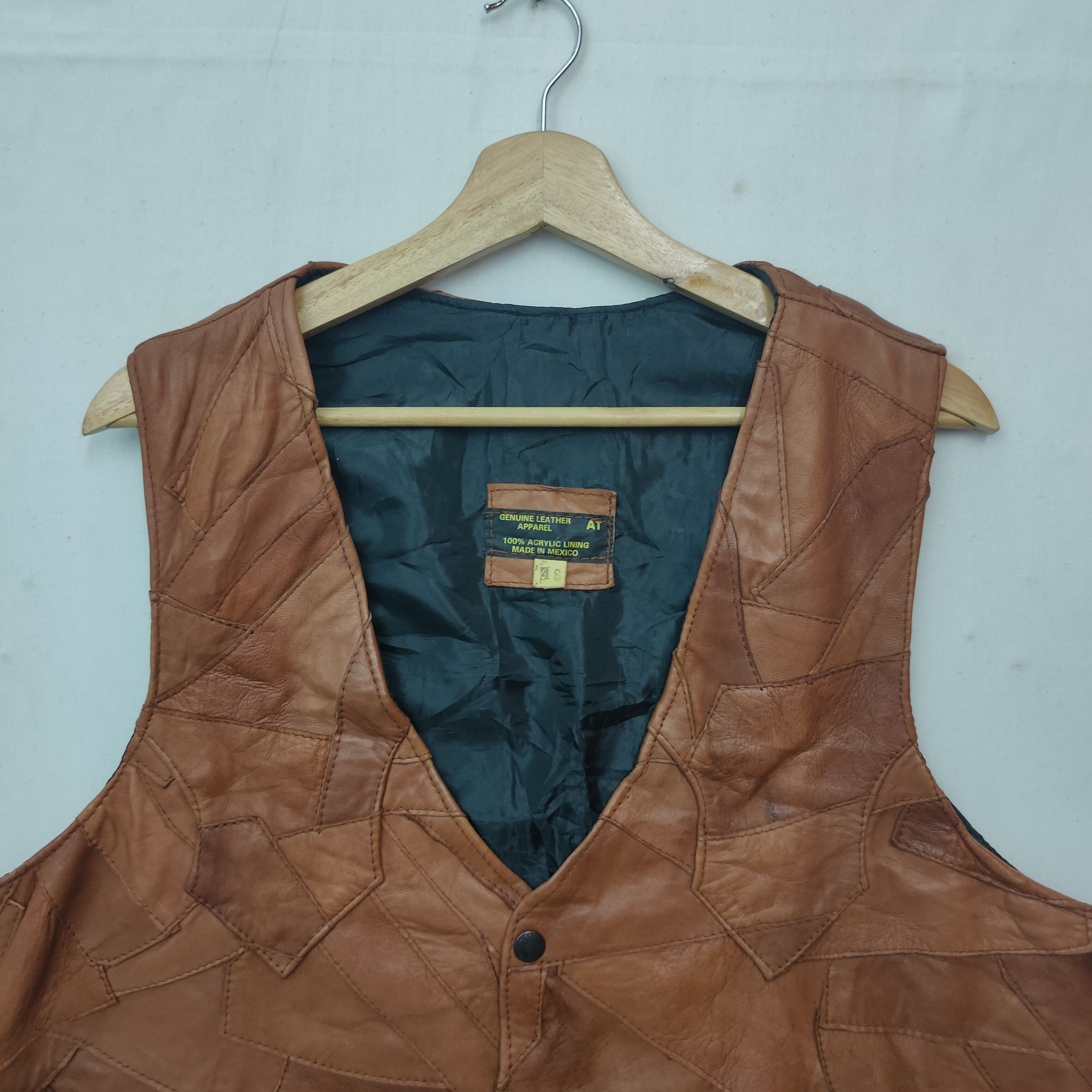 Vintage Vintage‼️ GENUINE LEATHER APPAREL Made in Mexico Vest Size US L / EU 52-54 / 3 - 4 Thumbnail