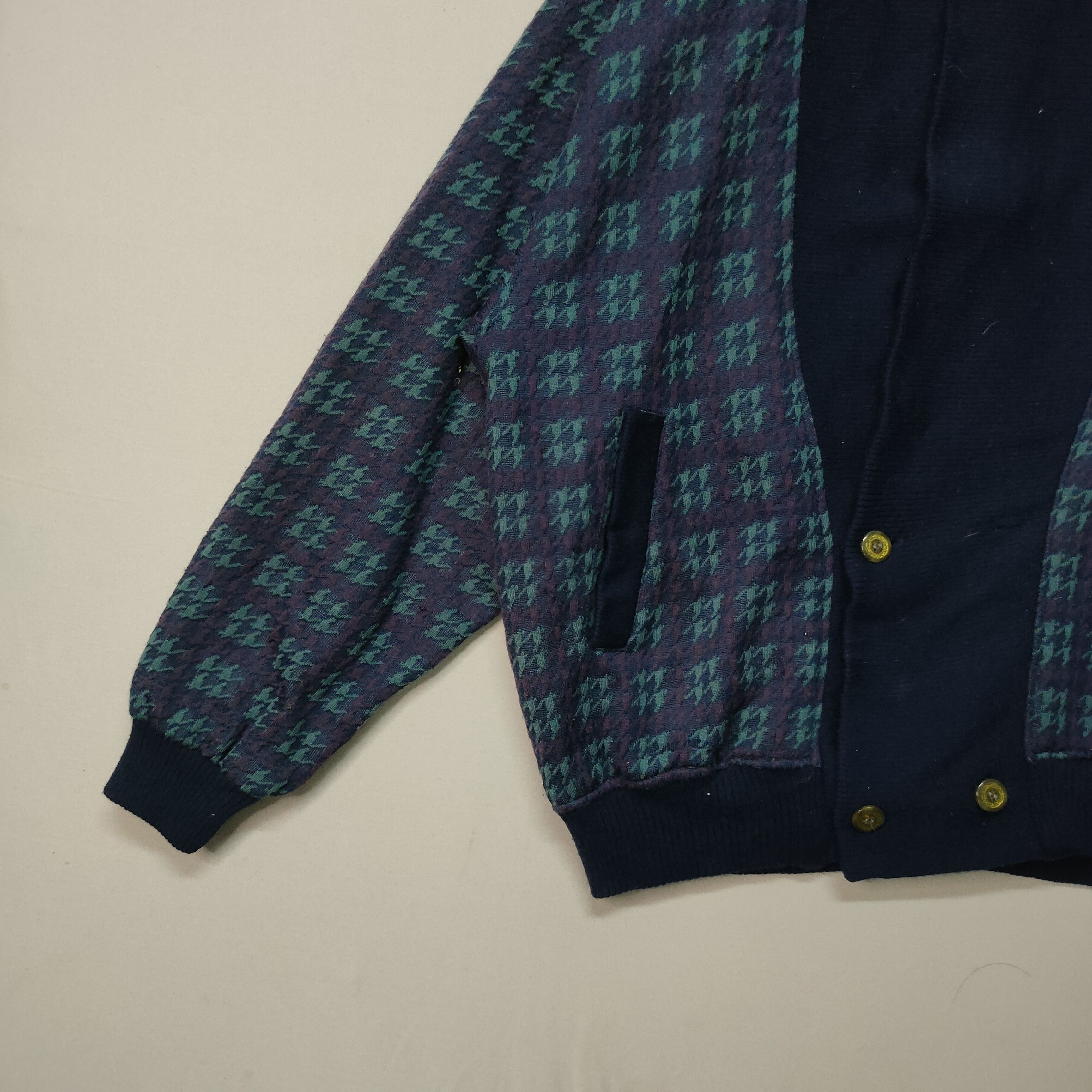 Japanese Brand VINTAGE CRUDE HEART CHECKRED CARDIGAN KNITWEAR Size US XL / EU 56 / 4 - 4 Thumbnail