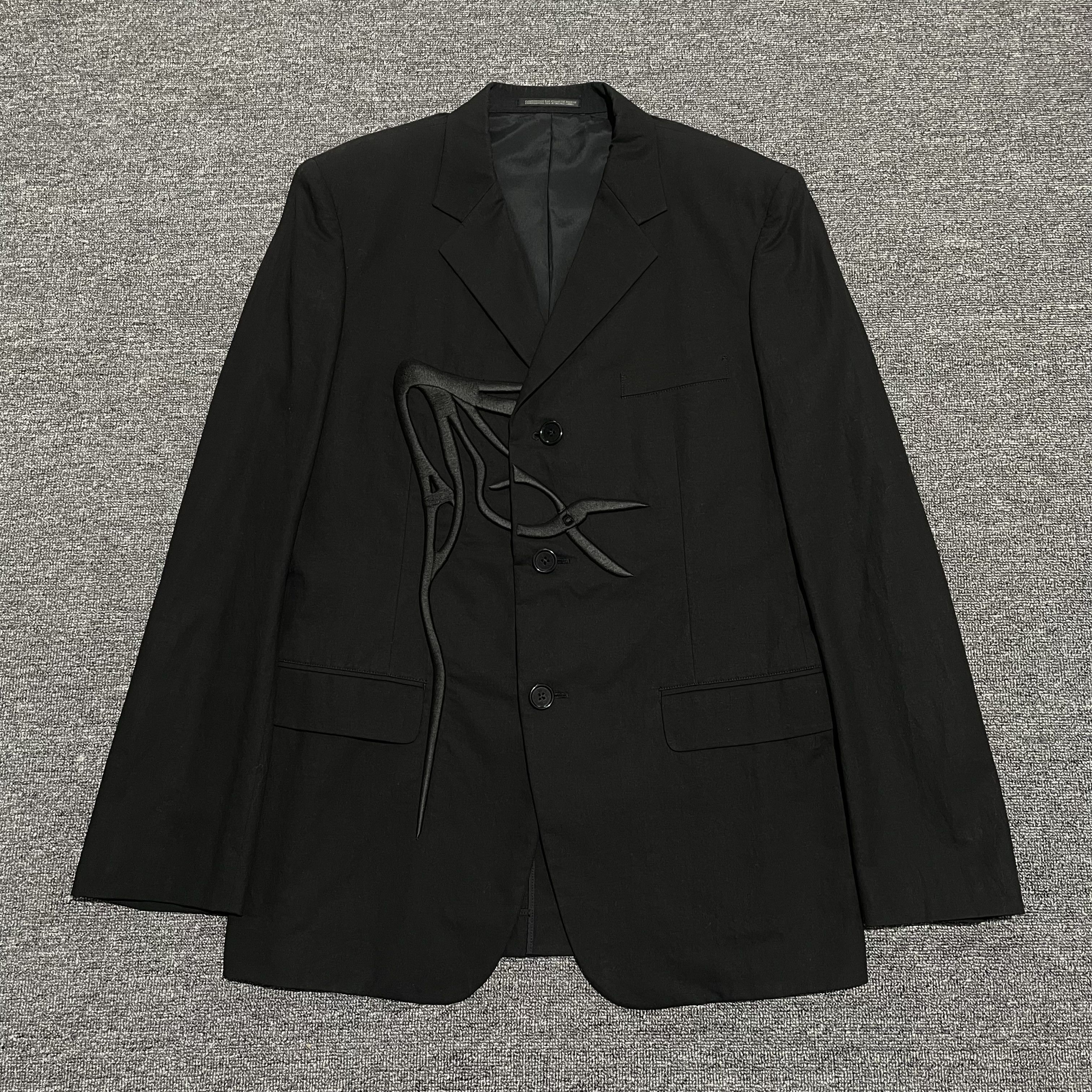 Yohji Yamamoto Yohji Yamamoto SS2009 Thick Silk Embroidered Scissor Jacket Size US XL / EU 56 / 4 - 1 Thumbnail