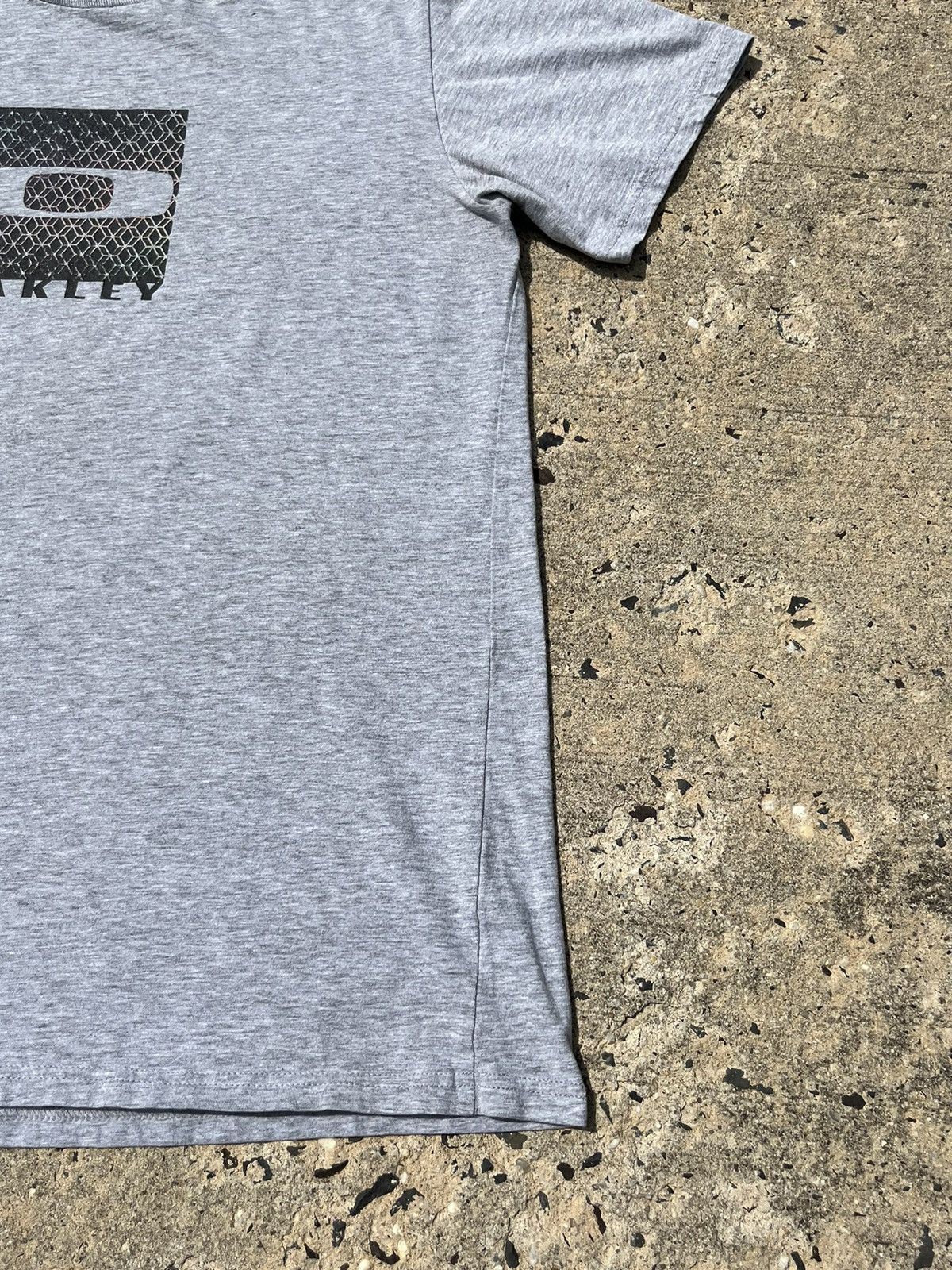 Oakley OAKLEY BIG LOGO T-SHIRT Size US L / EU 52-54 / 3 - 10 Thumbnail