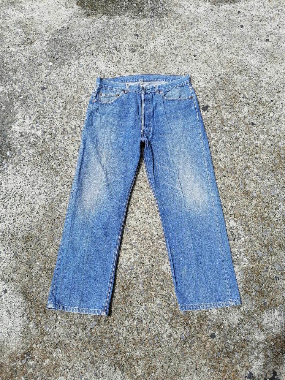 Levi's × Levi's Vintage Clothing Levi's Strauss 501 Button "555" Denim Jeans Size US 34 / EU 50 - 1 Thumbnail