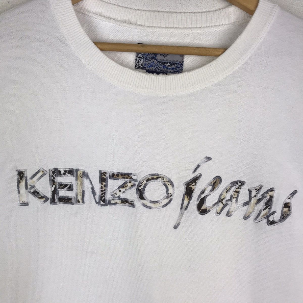 Kenzo Vintage Kenzo Jeans Leopard Motive Spell Out Sweatshirt Size US L / EU 52-54 / 3 - 3 Thumbnail