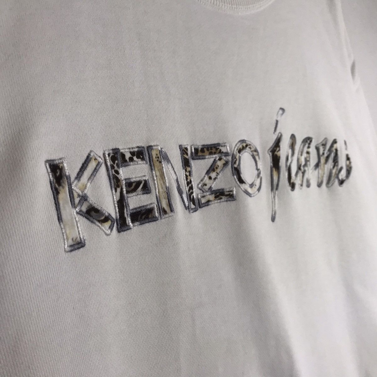 Kenzo Vintage Kenzo Jeans Leopard Motive Spell Out Sweatshirt Size US L / EU 52-54 / 3 - 4 Thumbnail