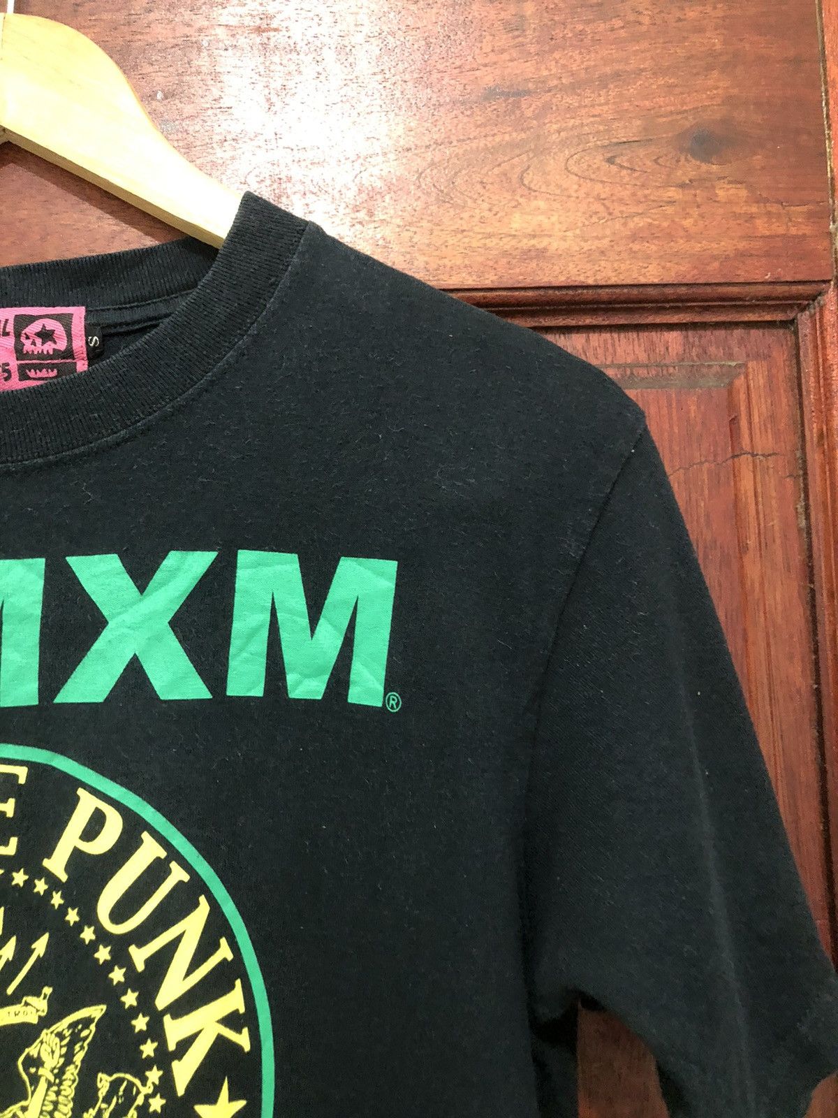 Misfits Magical Mosh Misfits MxMxM Mosh tee Size US S / EU 44-46 / 1 - 4 Thumbnail