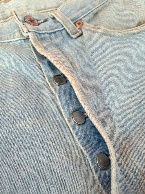 Levi's 90s Vintage Levi's 501 Made In USA Distressed Jeans 32x31 Size US 32 / EU 48 - 8 Thumbnail