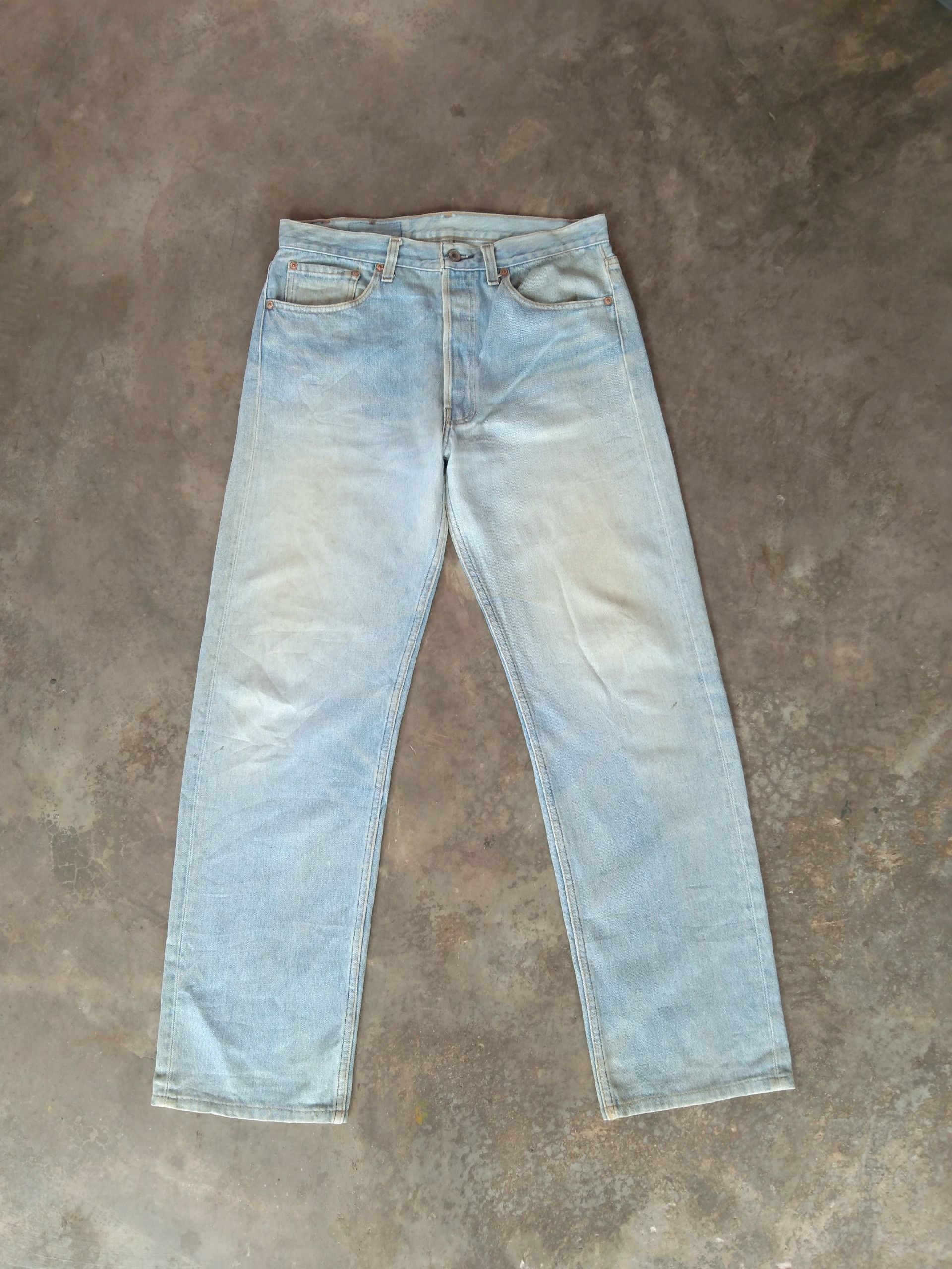 Levi's 90s Vintage Levi's 501 Made In USA Distressed Jeans 32x31 Size US 32 / EU 48 - 1 Thumbnail