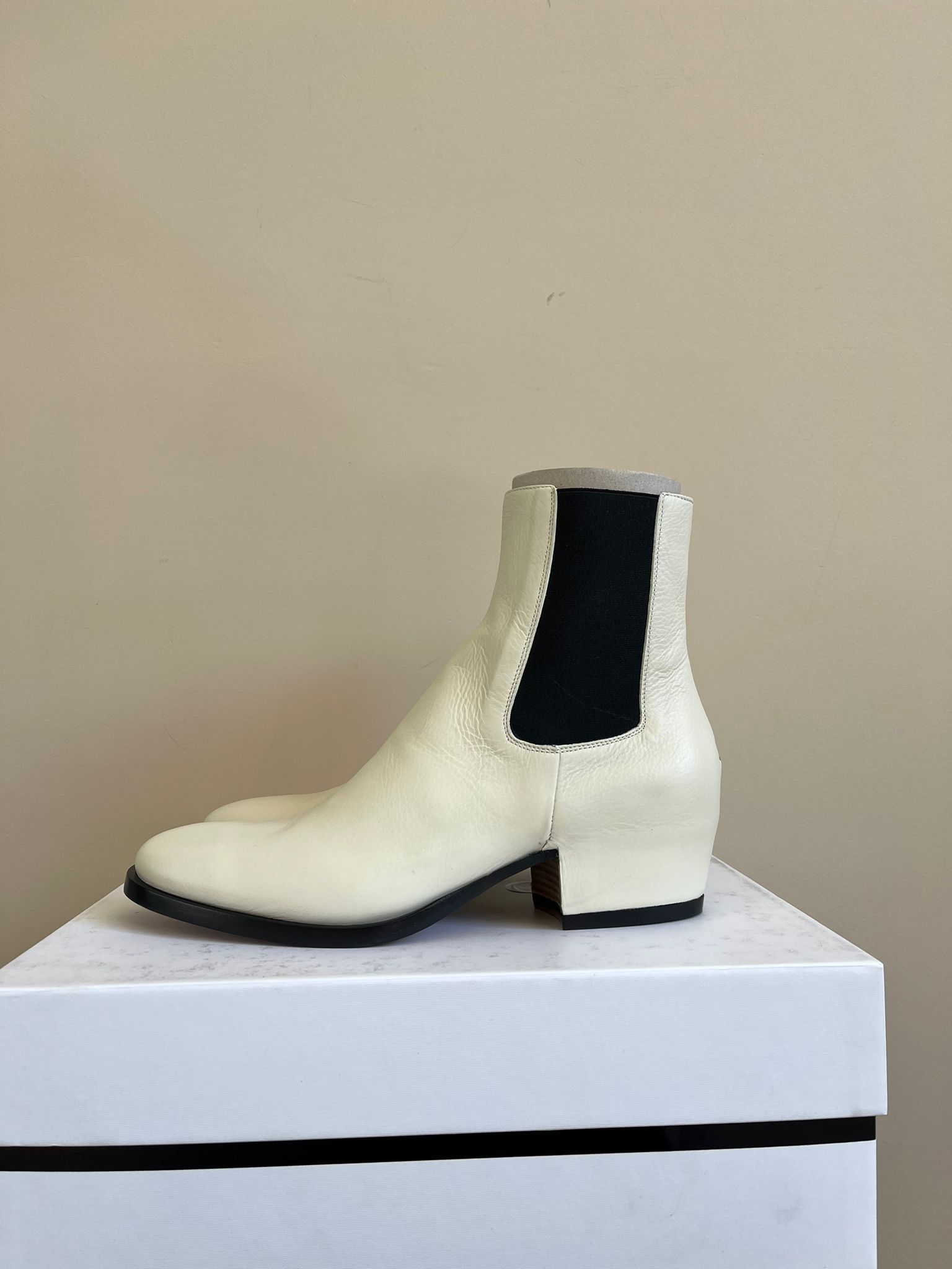 Givenchy High Top Boots in Ivory Color Size US 11 / EU 44 - 4 Thumbnail