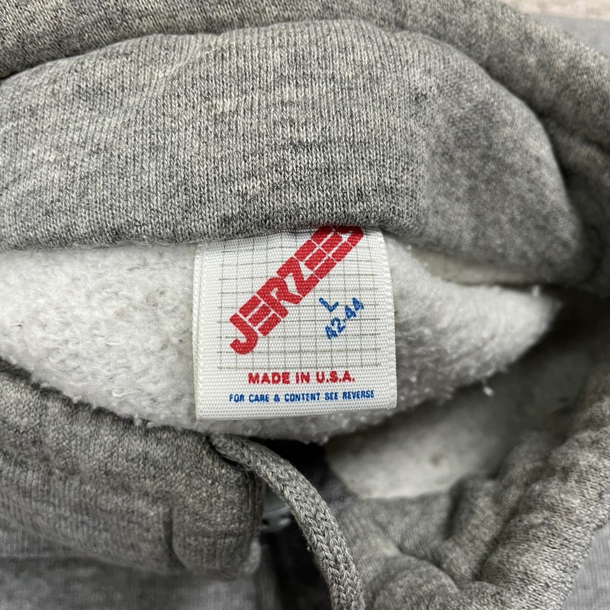 Vintage Vintage Jerzees Blank Half Zipper Sweatshirt Size US L / EU 52-54 / 3 - 15 Thumbnail