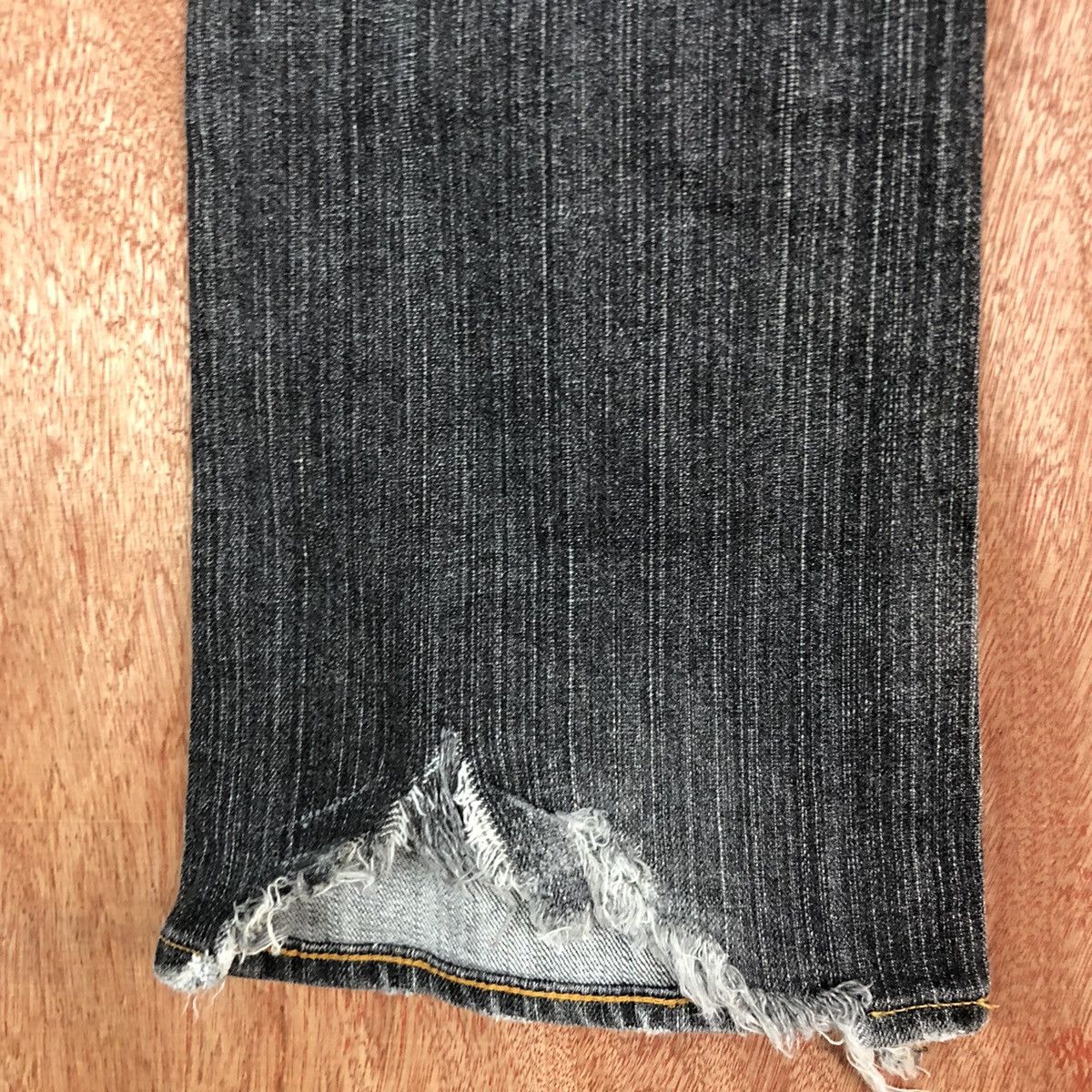 Japanese Brand DLL UNiqlo Boot Cut Jeans Style Up Denim #1657 Size 30" / US 8 / IT 44 - 9 Thumbnail
