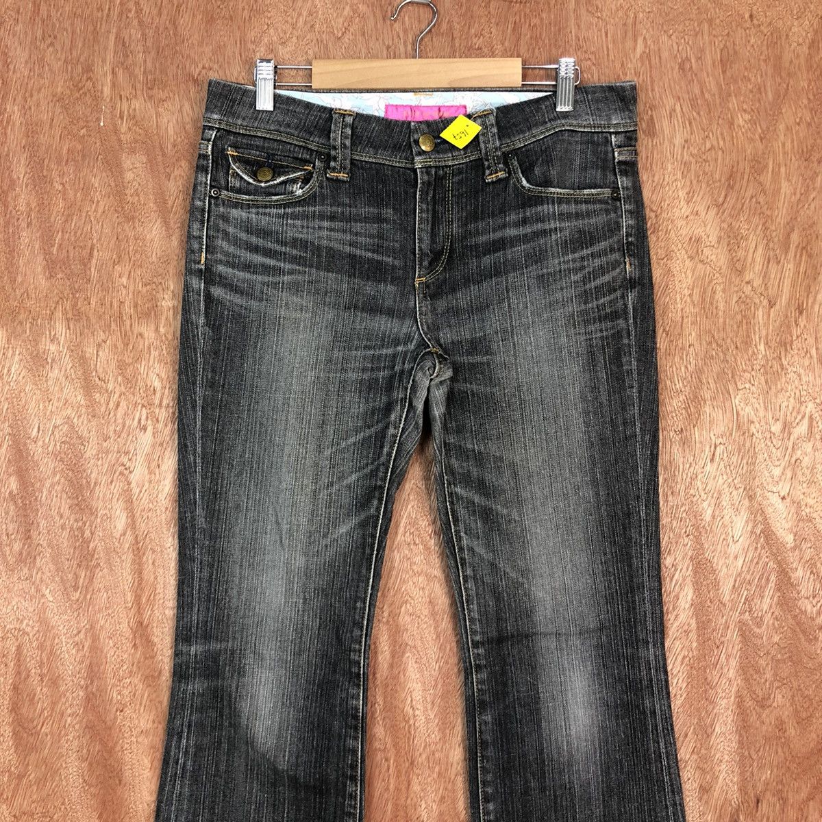 Japanese Brand DLL UNiqlo Boot Cut Jeans Style Up Denim #1657 Size 30" / US 8 / IT 44 - 2 Thumbnail