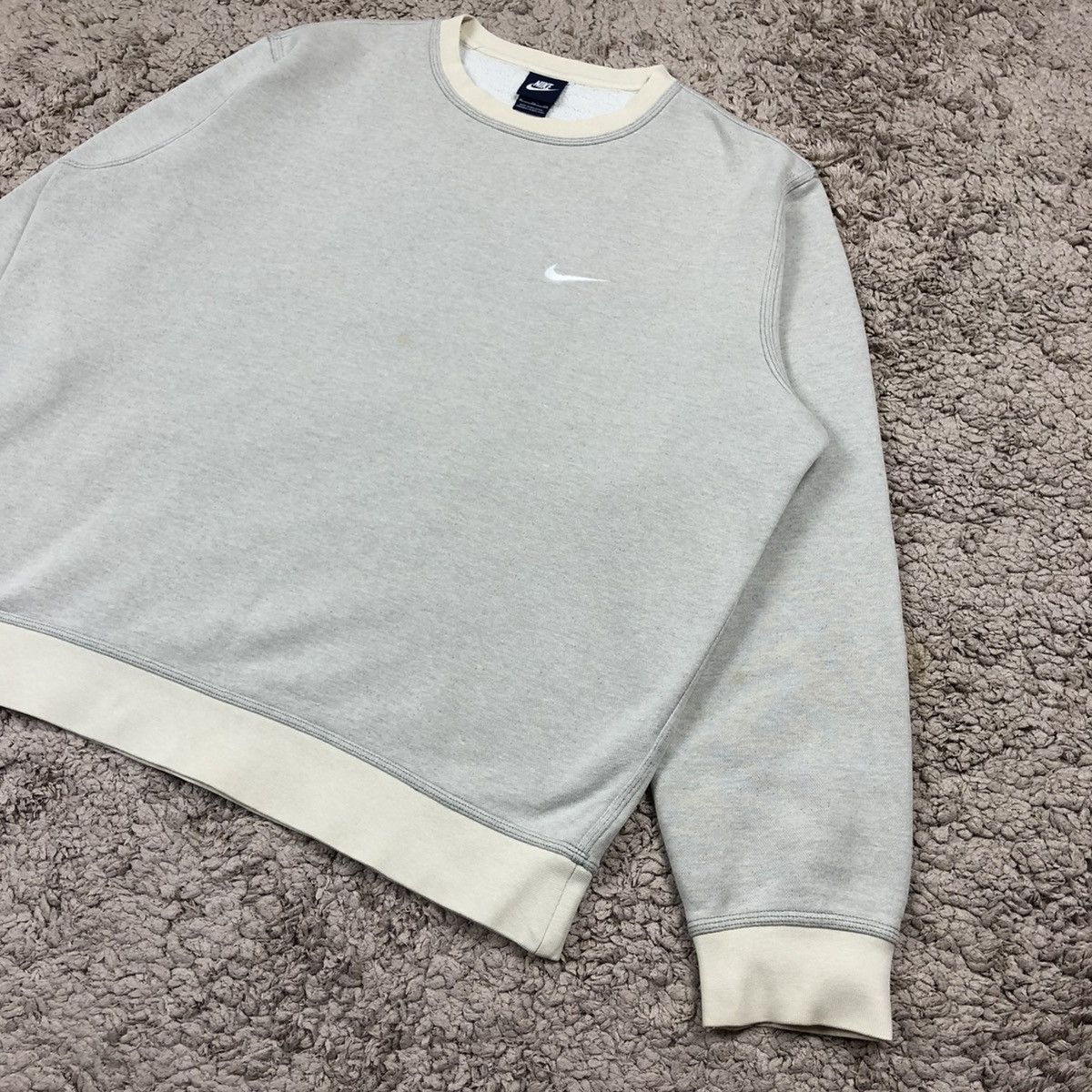 Nike Nike Small Swoosh Sweatshirt Size US XL / EU 56 / 4 - 4 Thumbnail