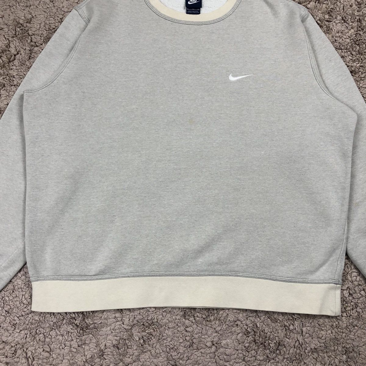 Nike Nike Small Swoosh Sweatshirt Size US XL / EU 56 / 4 - 6 Thumbnail