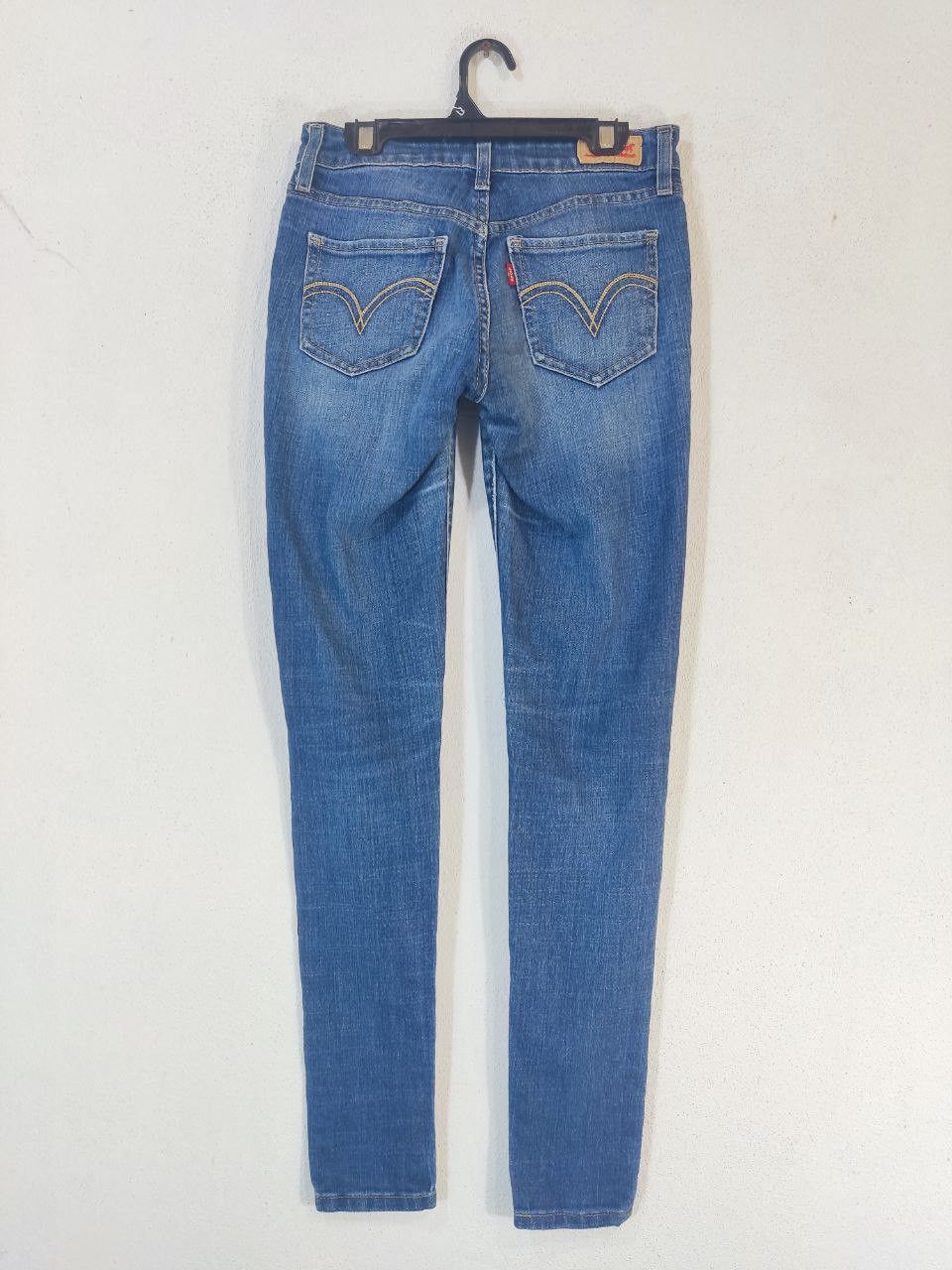 image of Levis 535 Leggings Nice Design in Denim, Women's (Size 27)