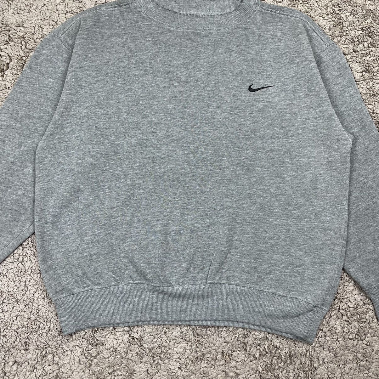 Nike Vintage Nike Mini Swoosh Sweatshirt Size US L / EU 52-54 / 3 - 6 Thumbnail
