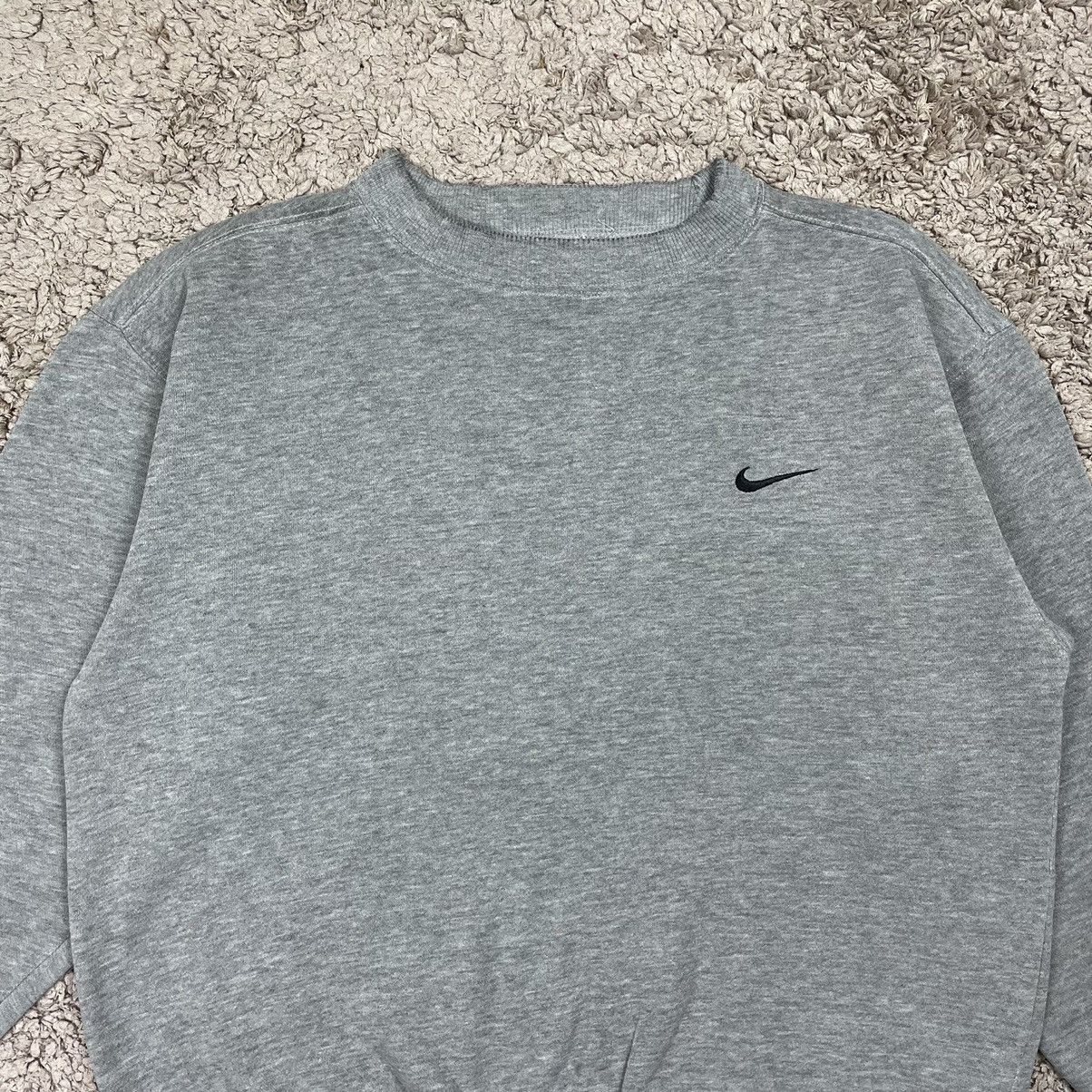 Nike Vintage Nike Mini Swoosh Sweatshirt Size US L / EU 52-54 / 3 - 5 Thumbnail